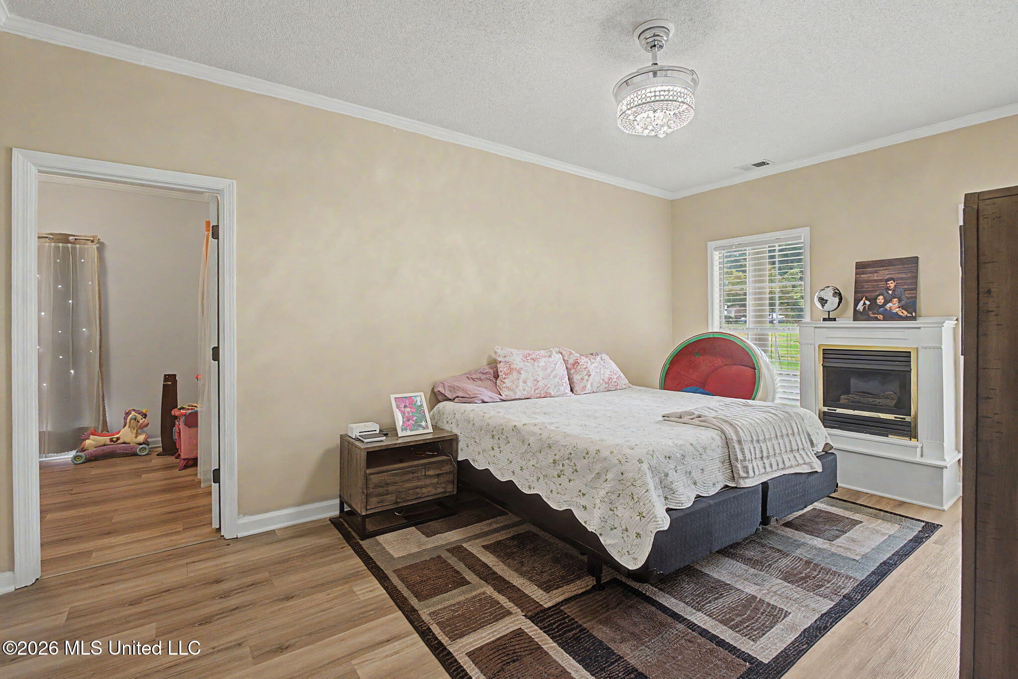4019 Victoria Drive Property Photo 25