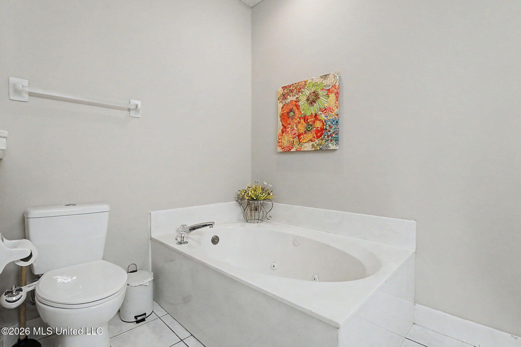 4019 Victoria Drive Property Photo 33