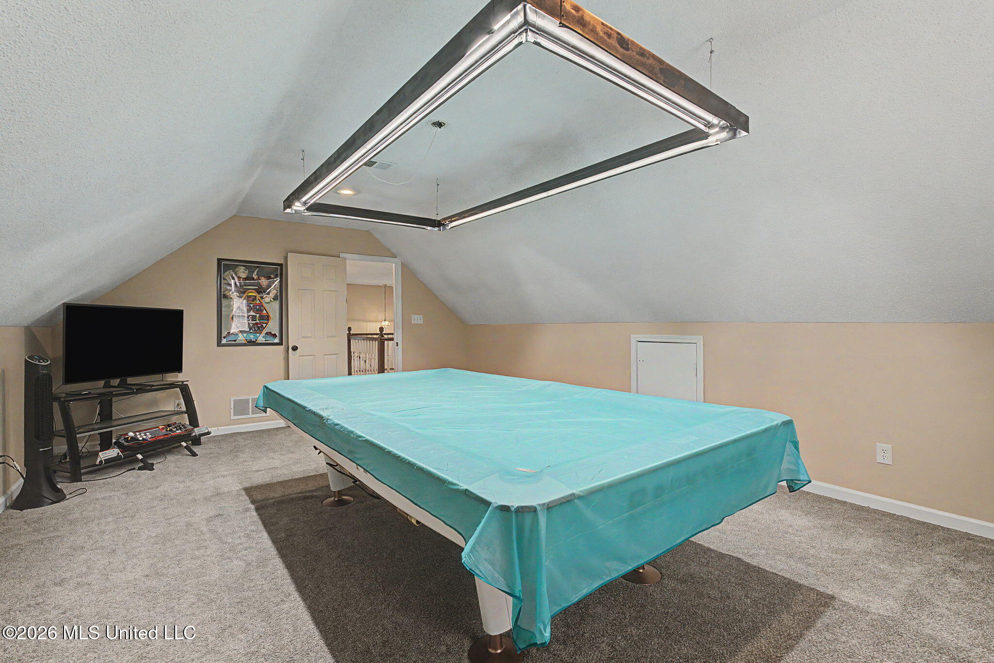 4019 Victoria Drive Property Photo 40