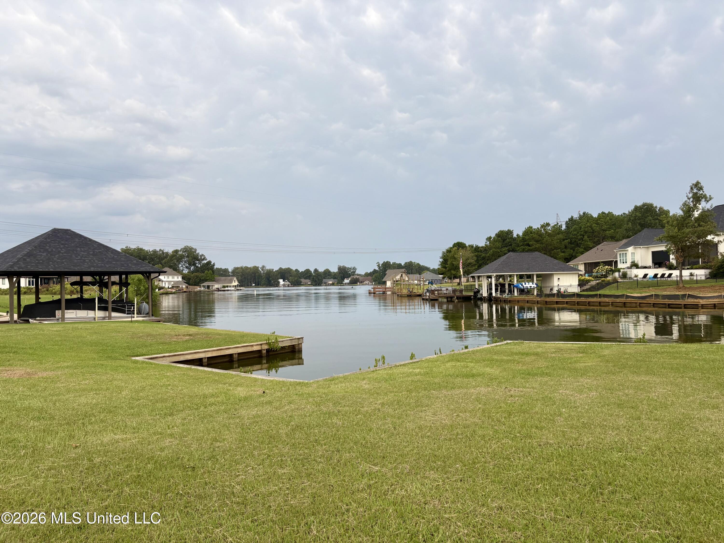 209 Harper's Way Property Photo 11