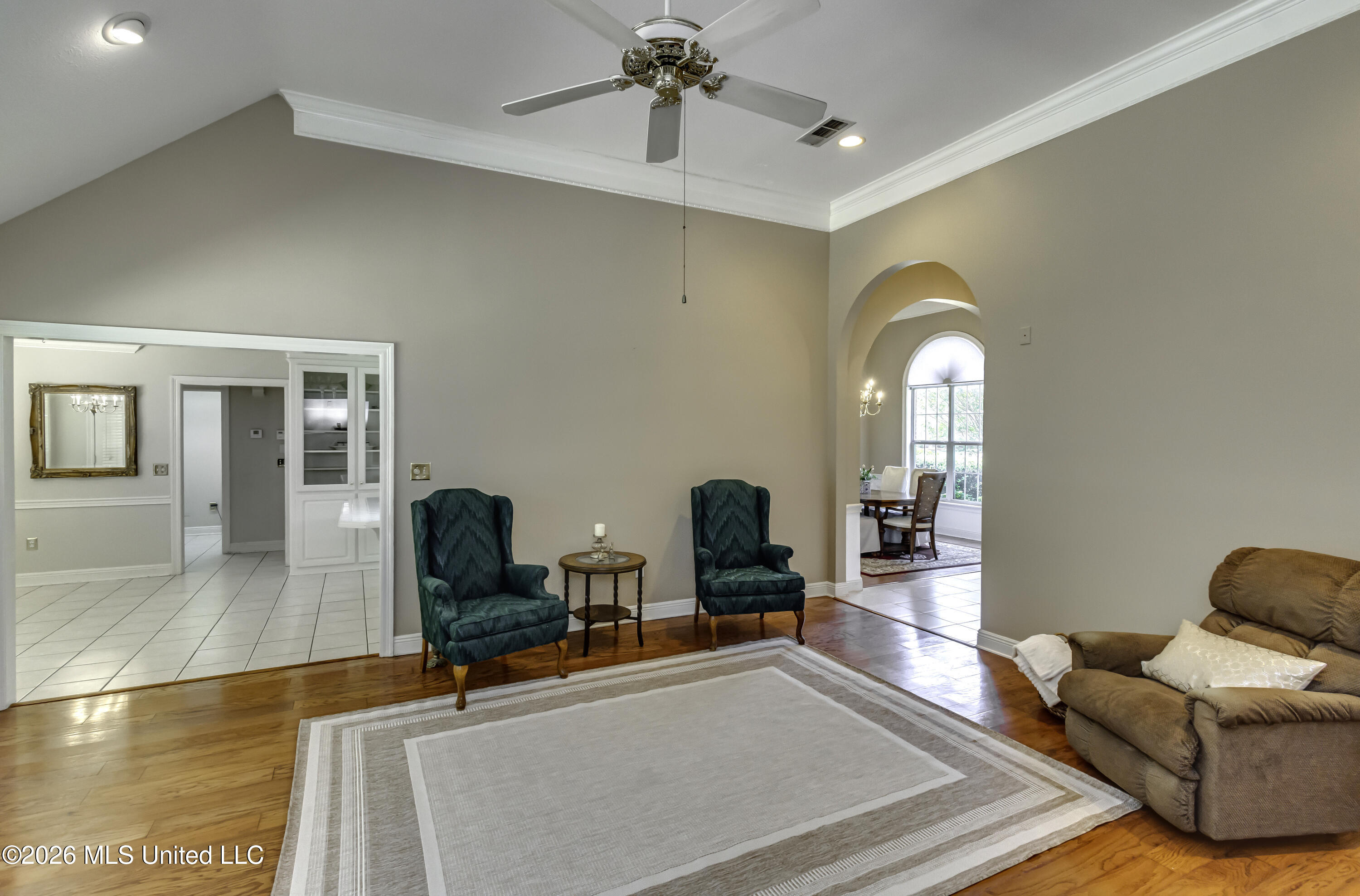 101 Kennesaw Cove Property Photo 15