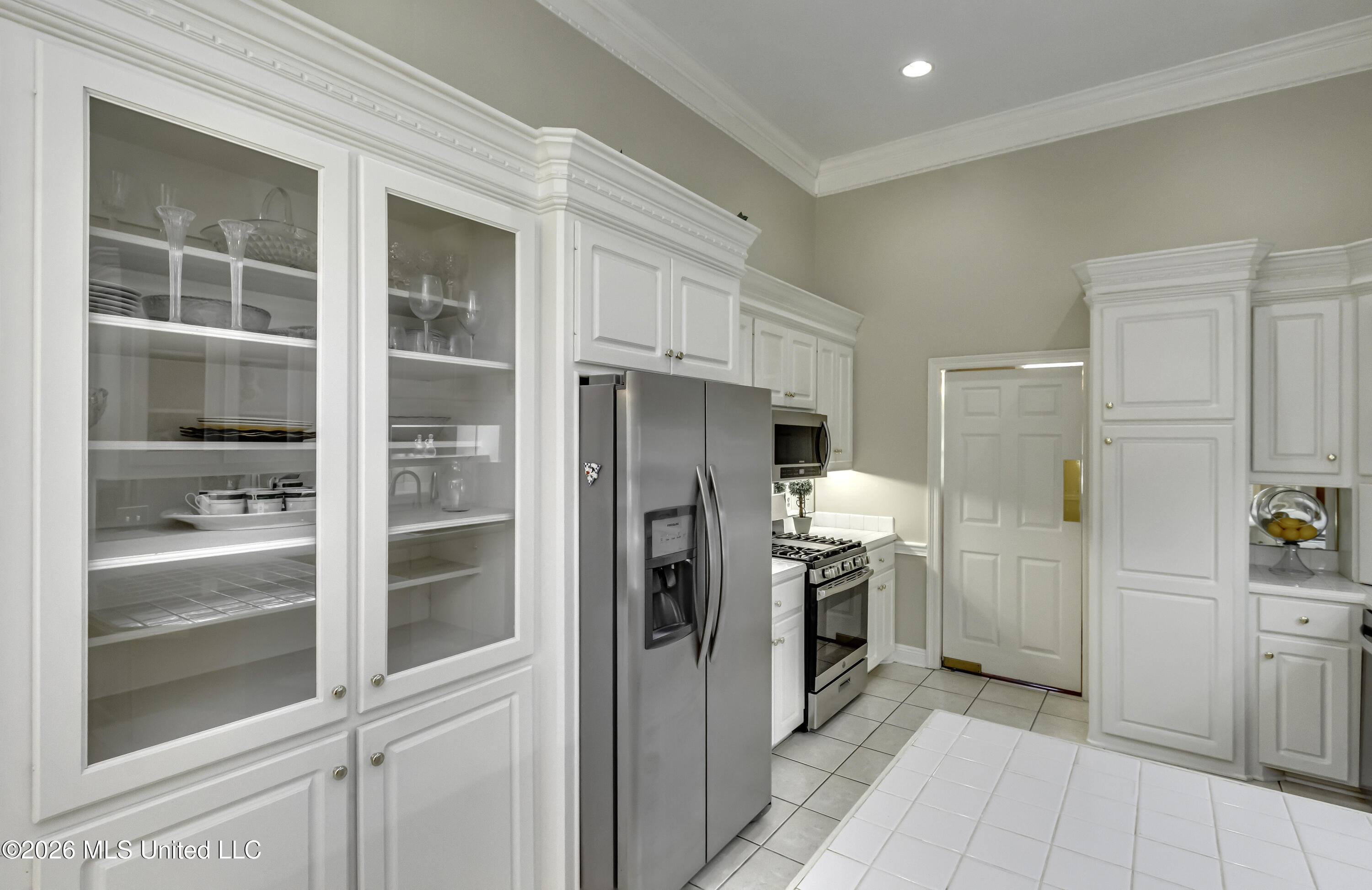 101 Kennesaw Cove Property Photo 19