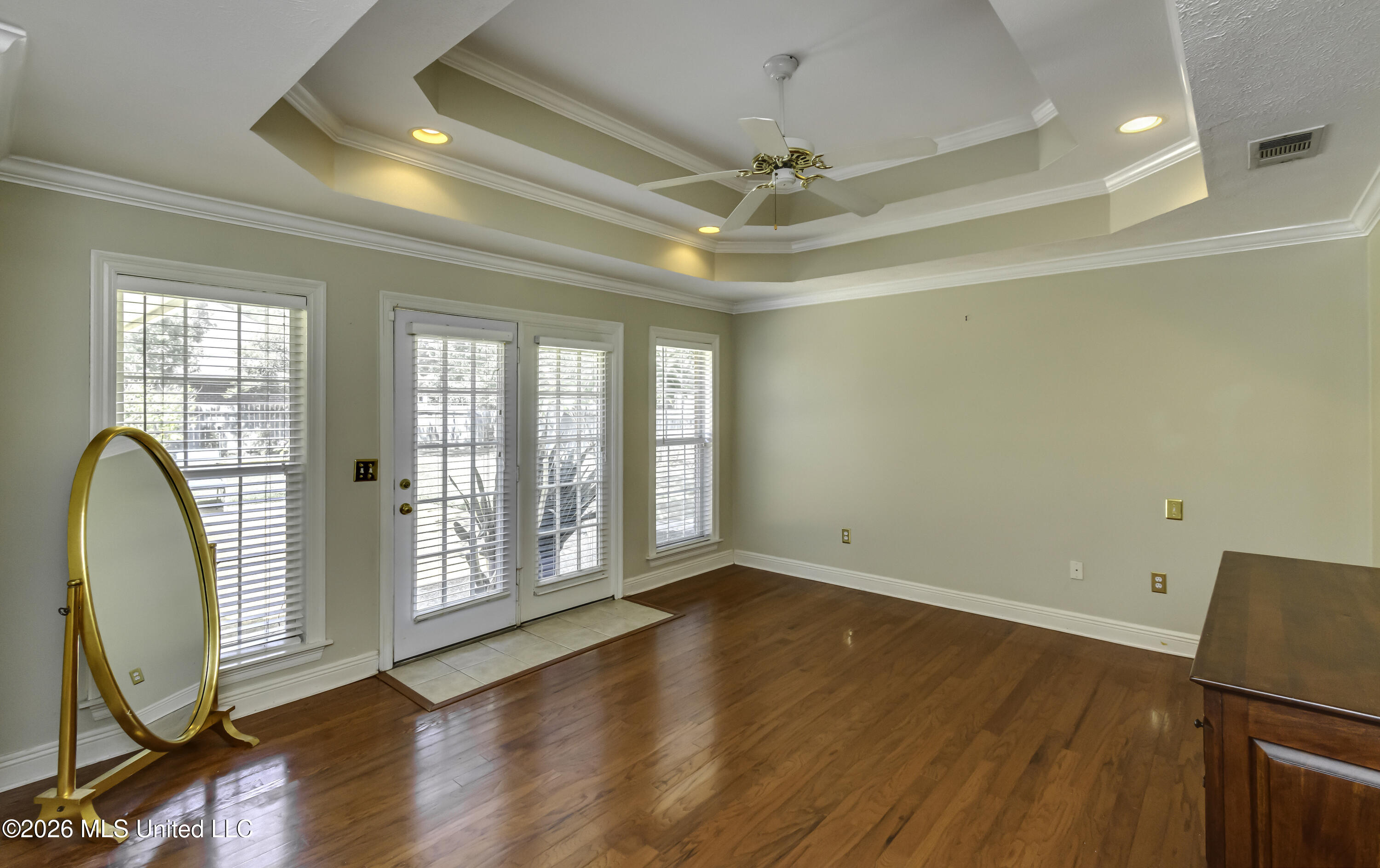 101 Kennesaw Cove Property Photo 25