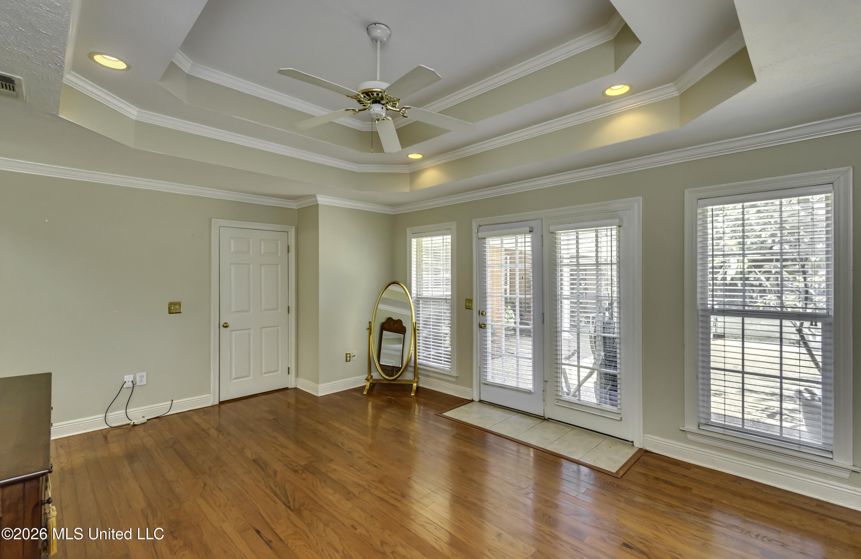 101 Kennesaw Cove Property Photo 26