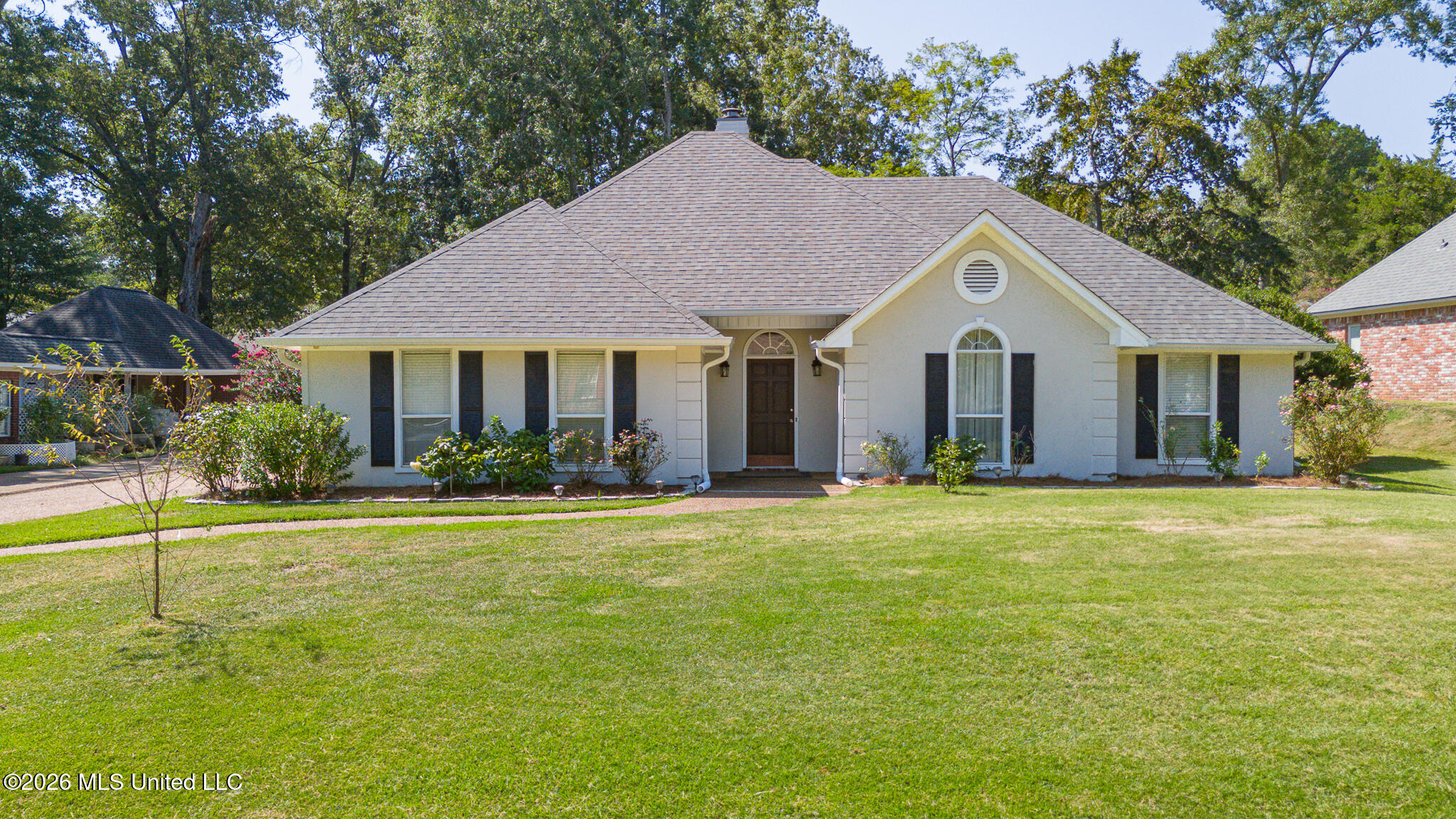 313 Autumn Crest Drive Property Photo 4