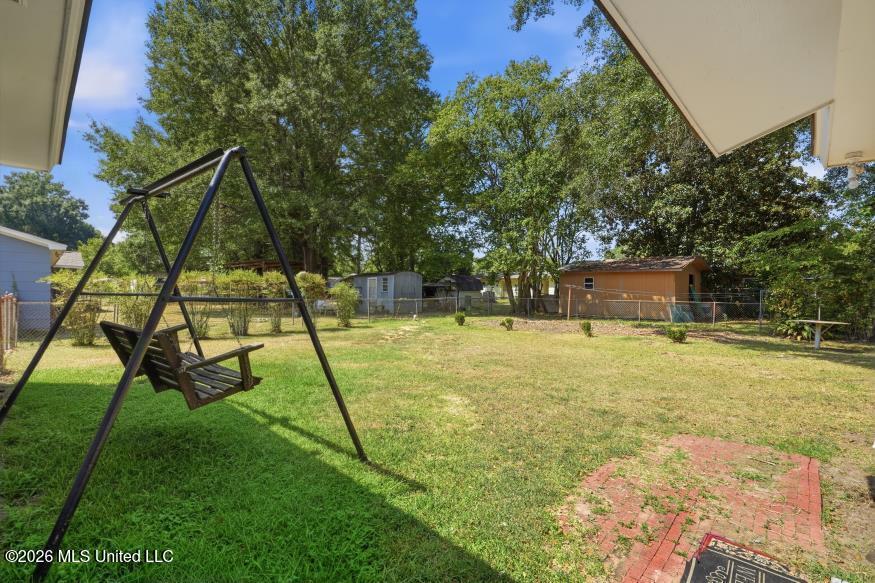 407 Gatewood Drive Property Photo 29