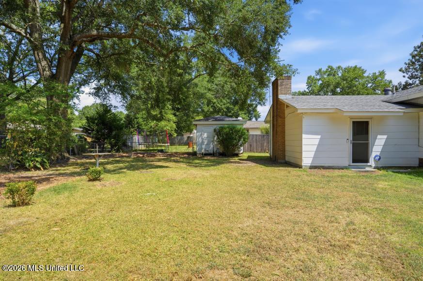 407 Gatewood Drive Property Photo 33