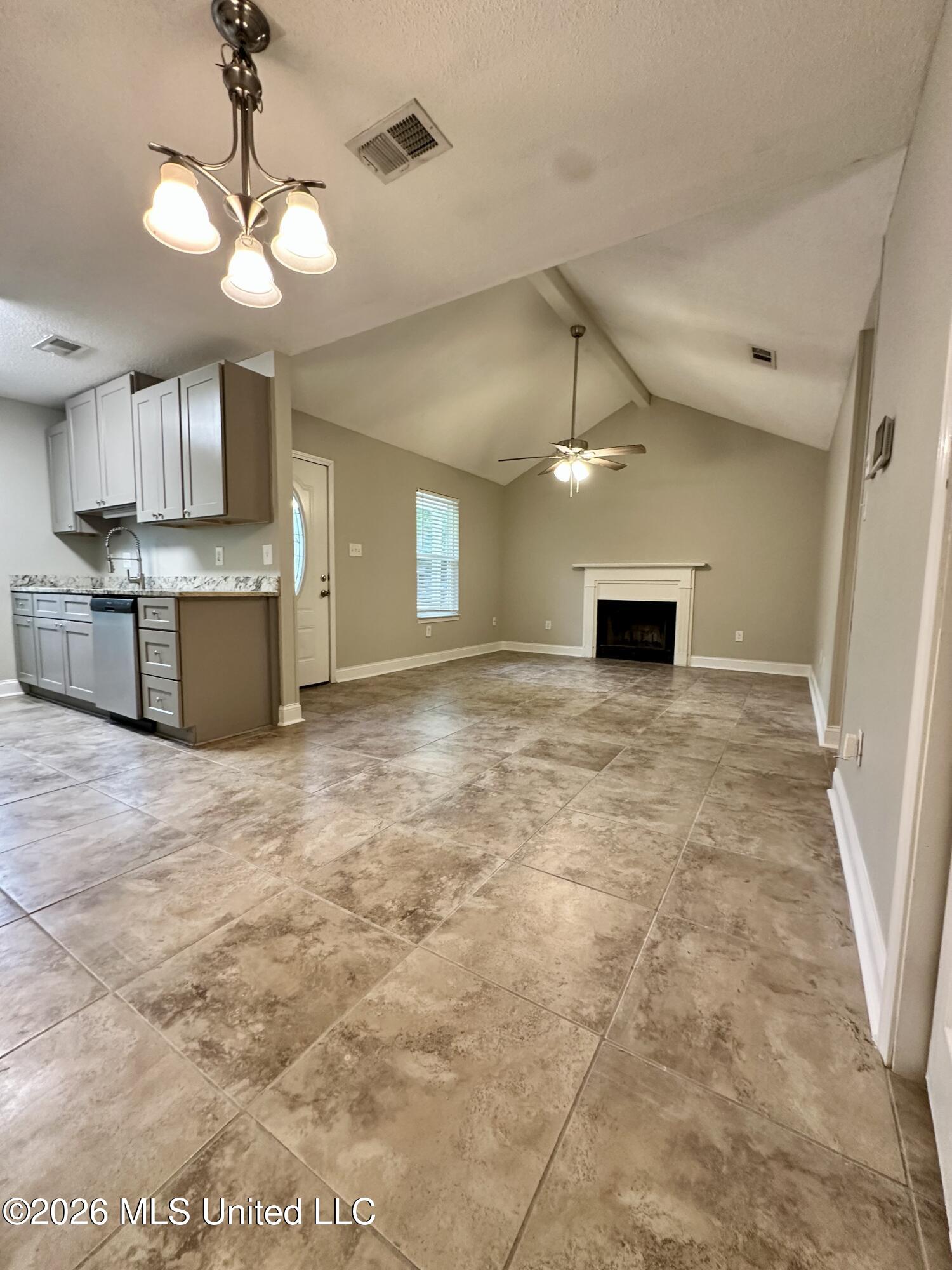 1743 James Buchanan Drive Property Photo 3
