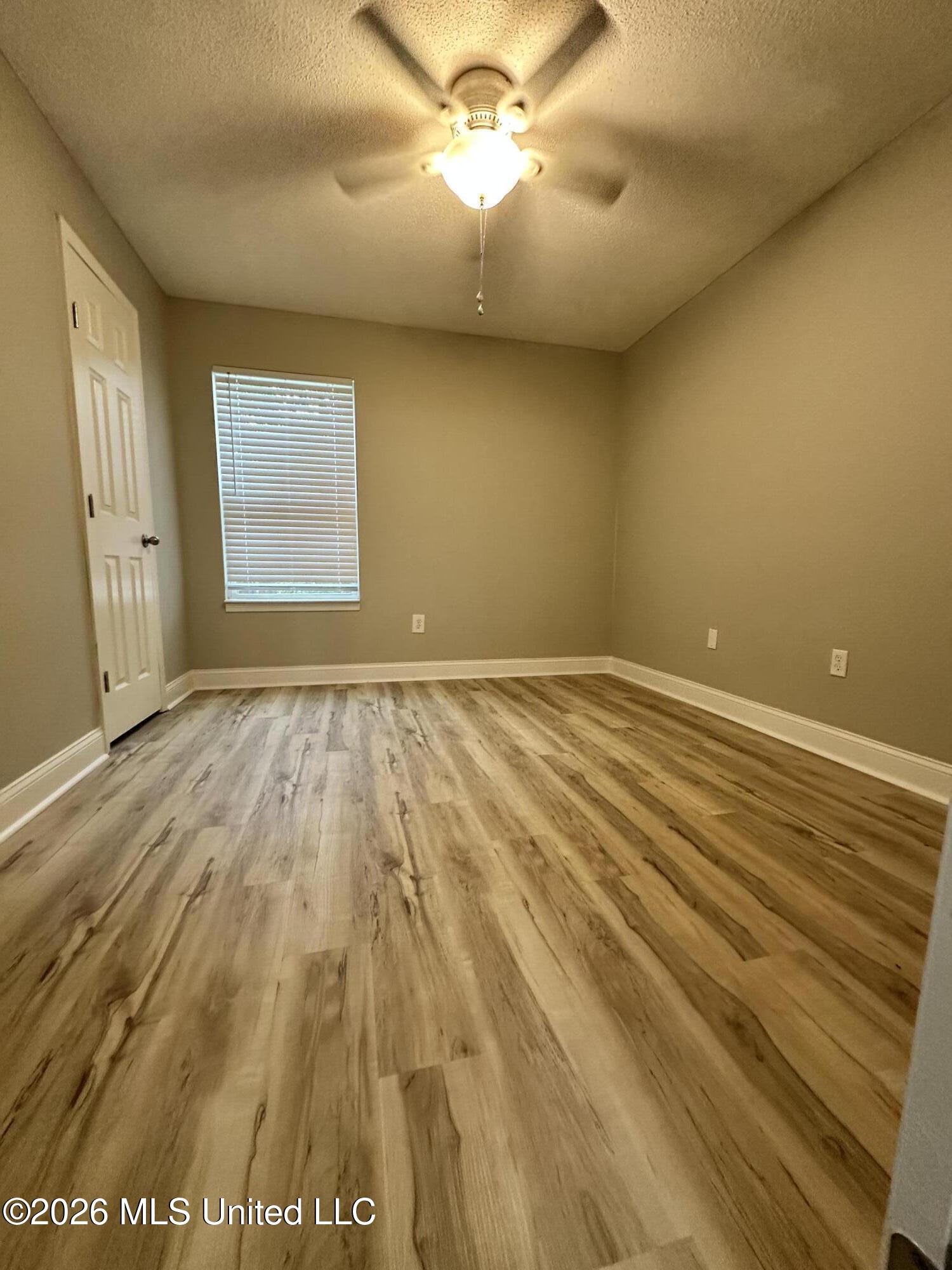 1743 James Buchanan Drive Property Photo 8
