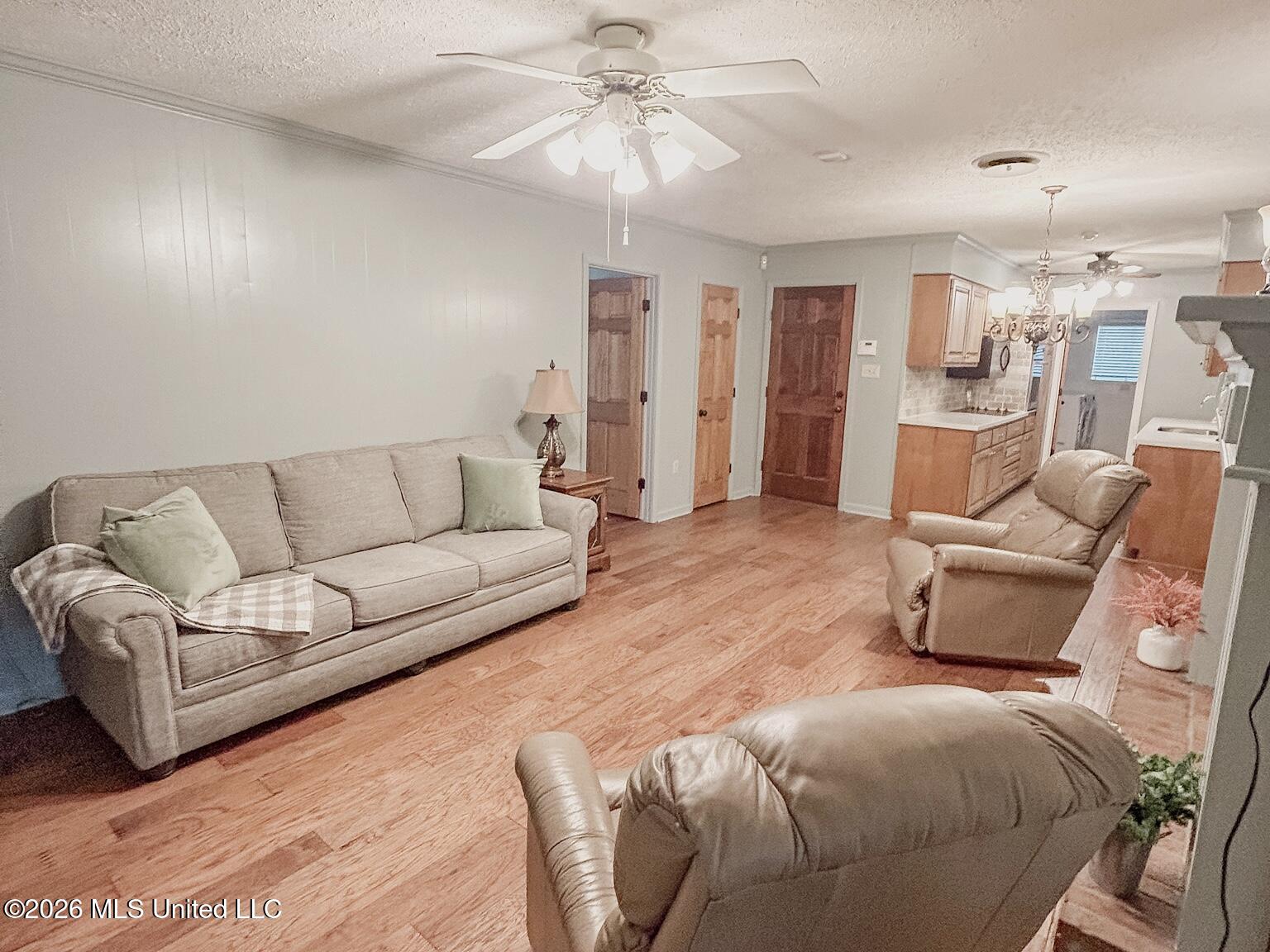 1204 Dogwood Drive Property Photo 3
