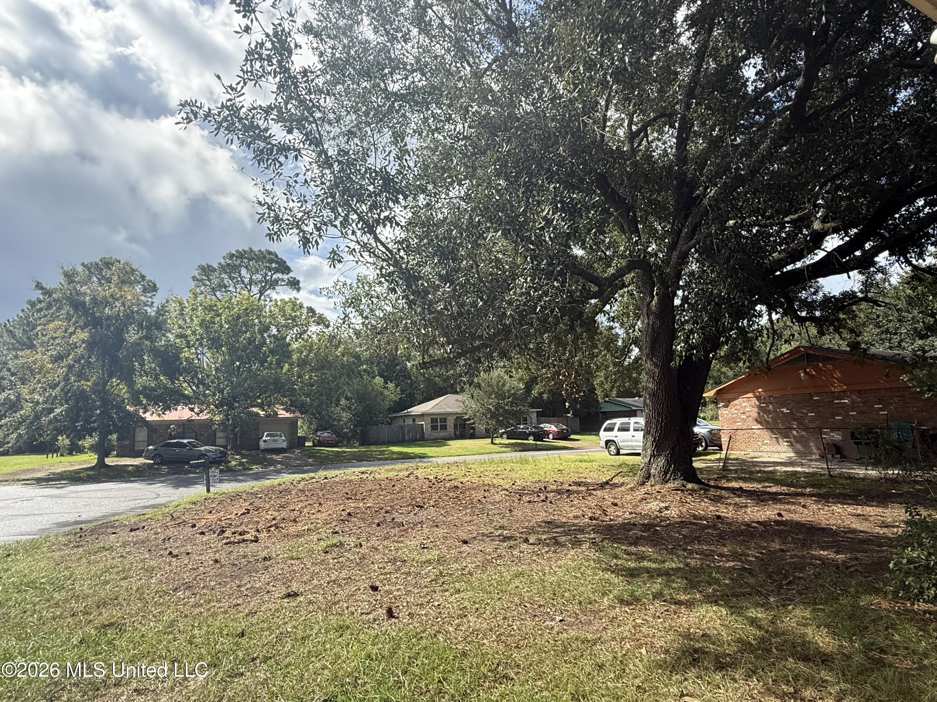 2008 Clemson Circle Property Photo 2