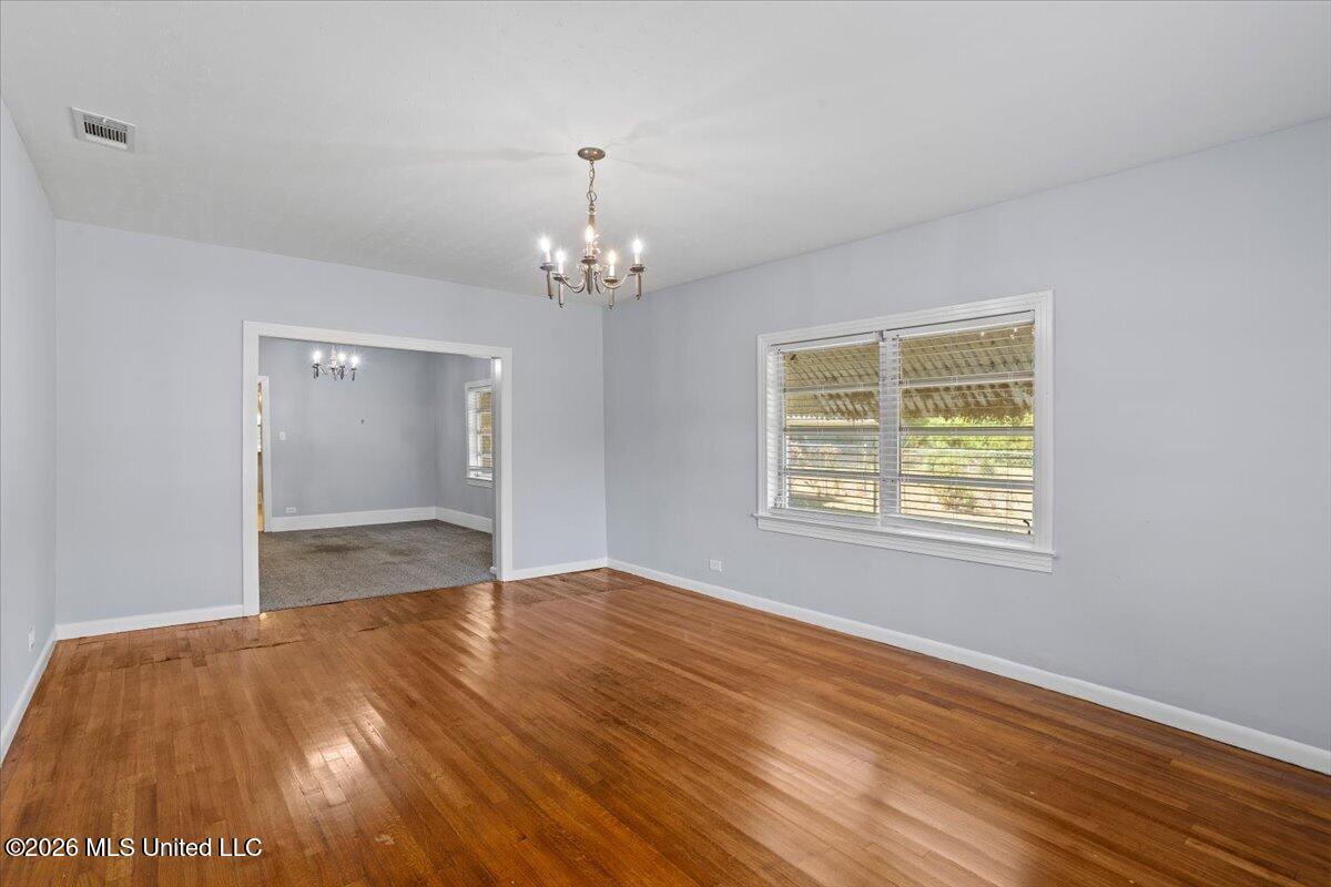 404 Dubose Street Property Photo 7