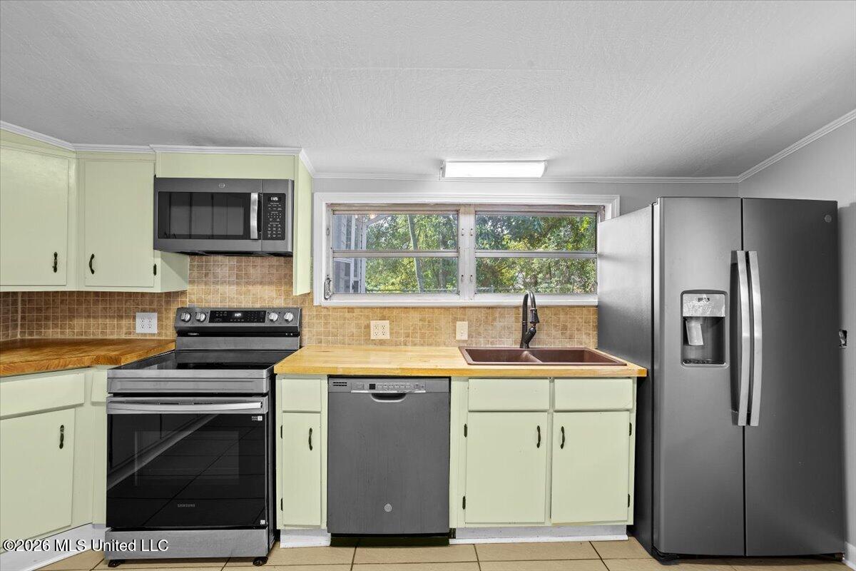 404 Dubose Street Property Photo 12