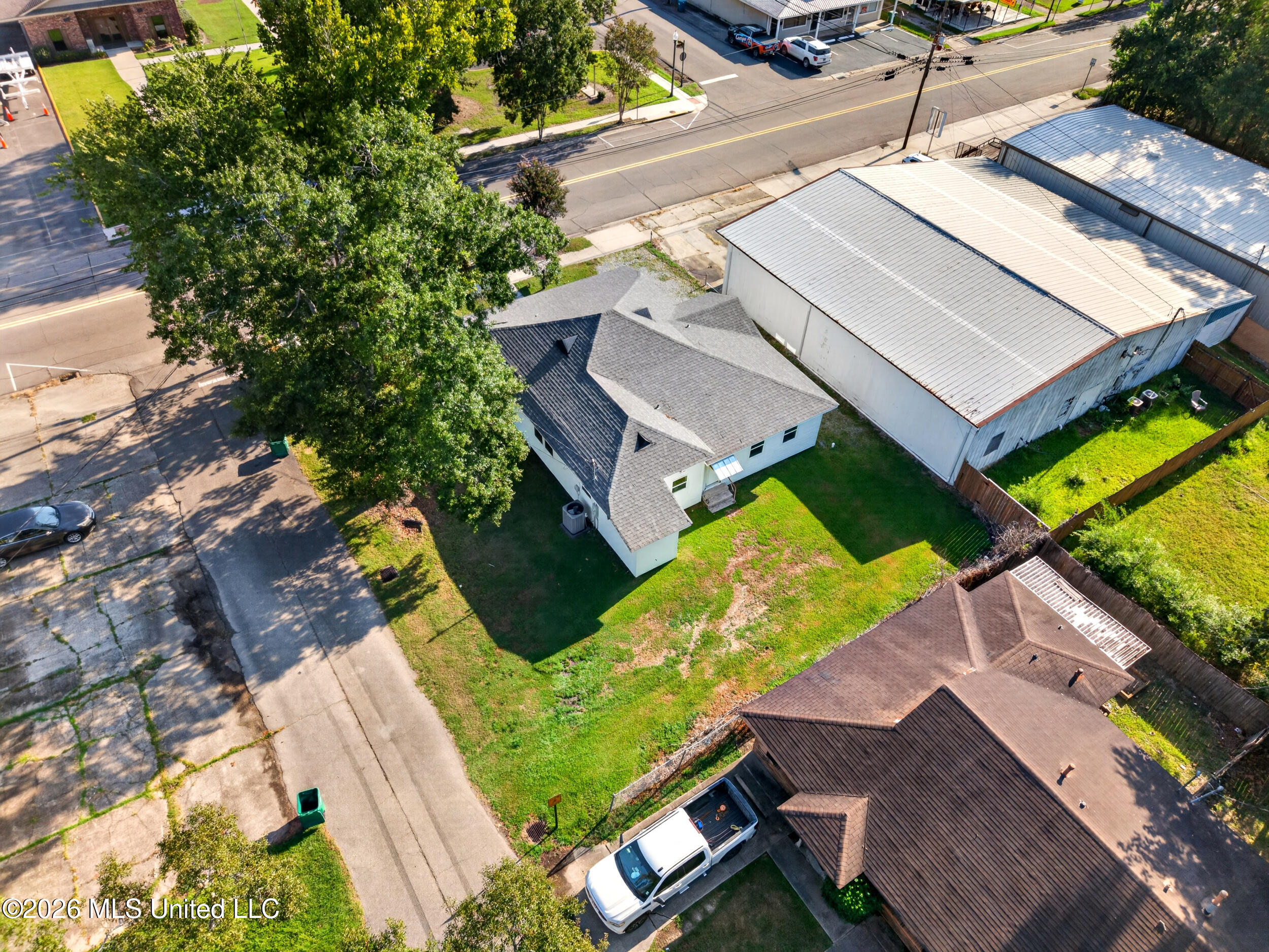521 W Canal Street Property Photo 36