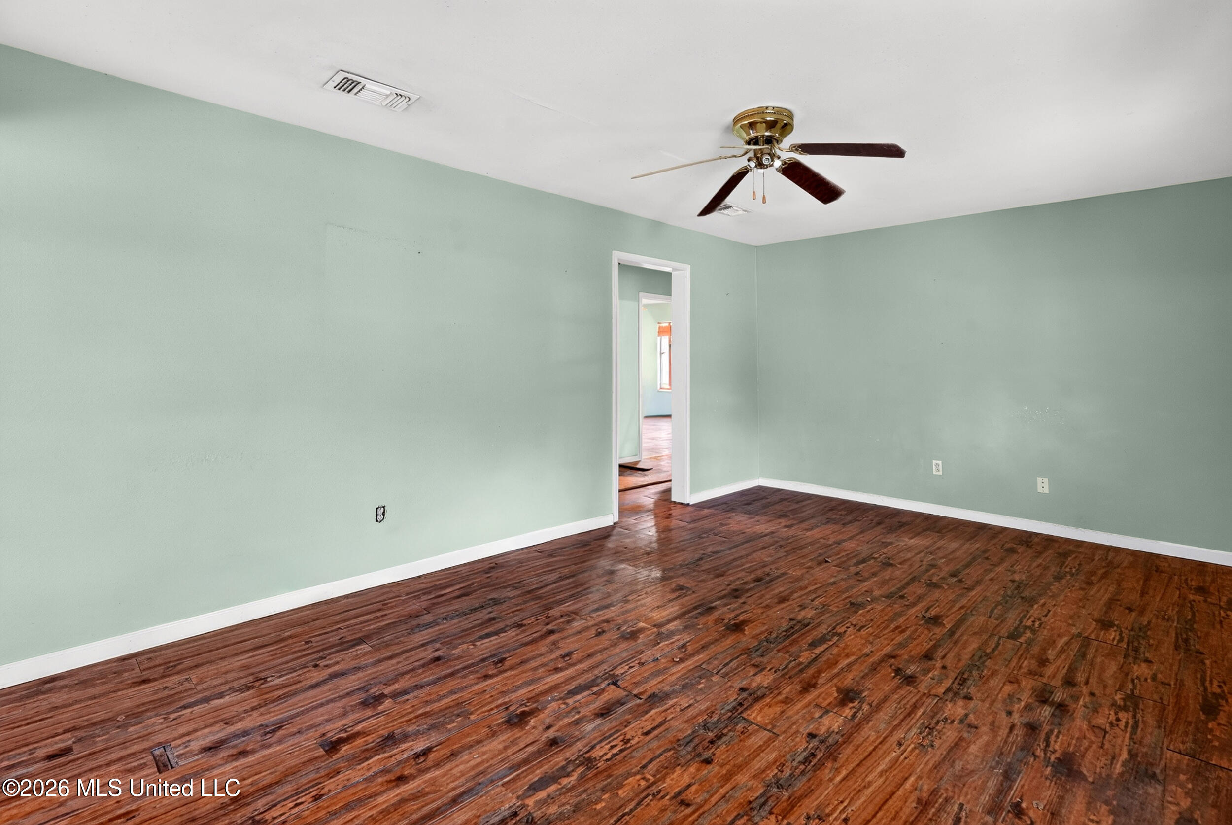 338 Carroll Avenue Property Photo 7