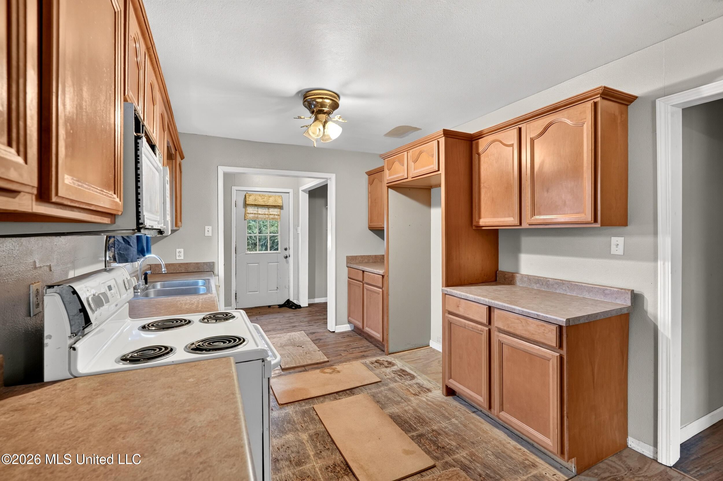 338 Carroll Avenue Property Photo 13