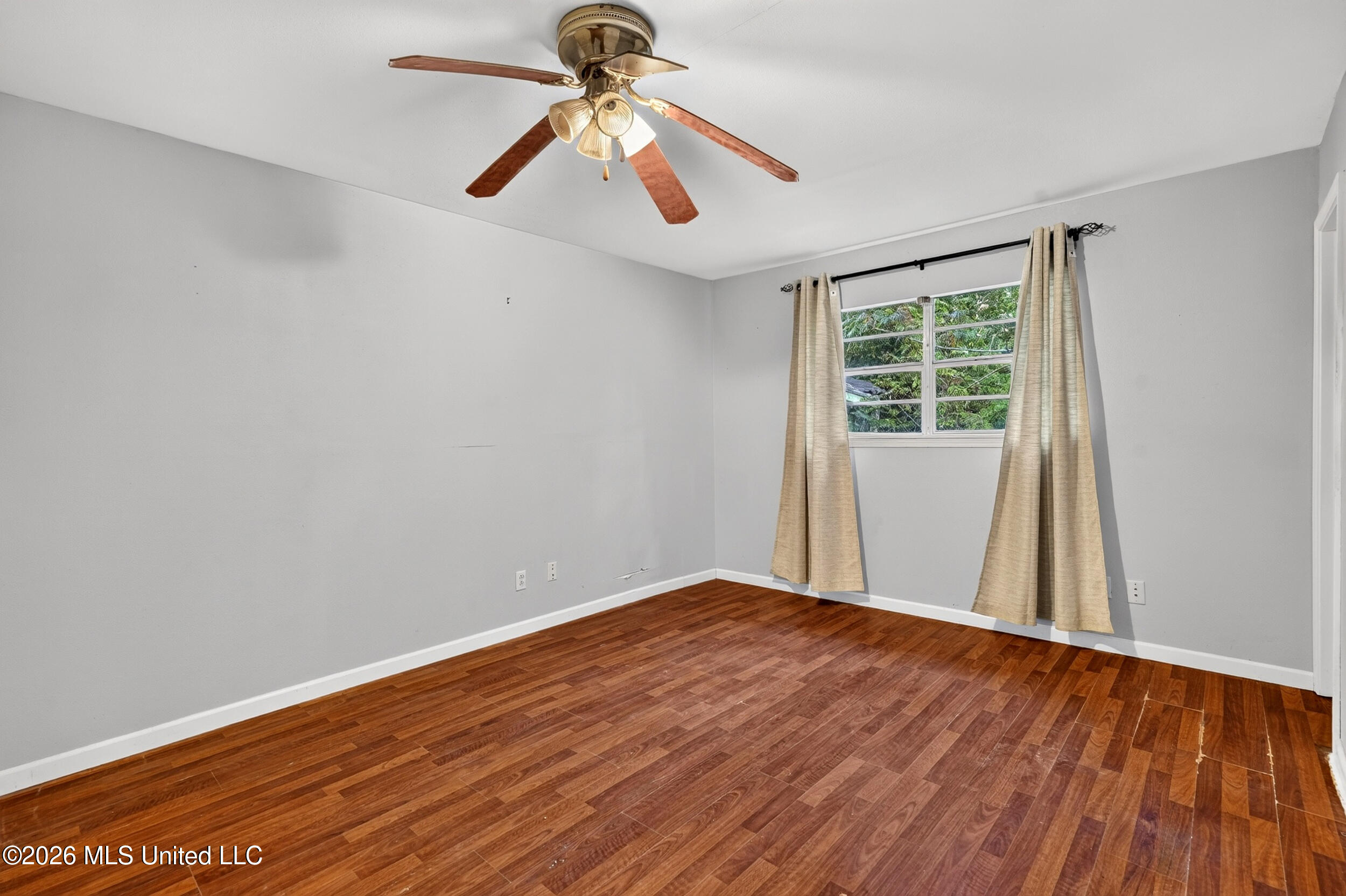 338 Carroll Avenue Property Photo 18