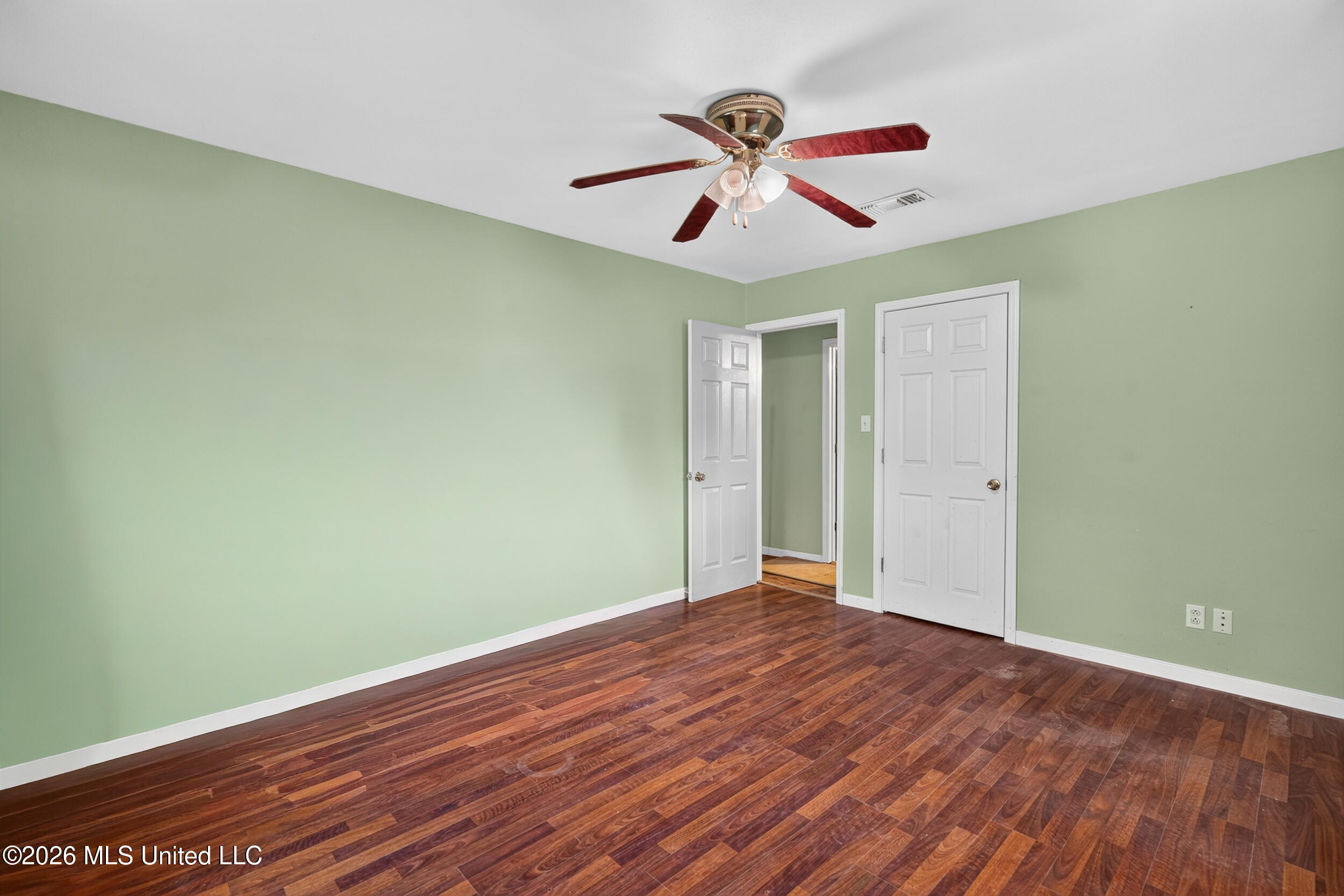 338 Carroll Avenue Property Photo 25