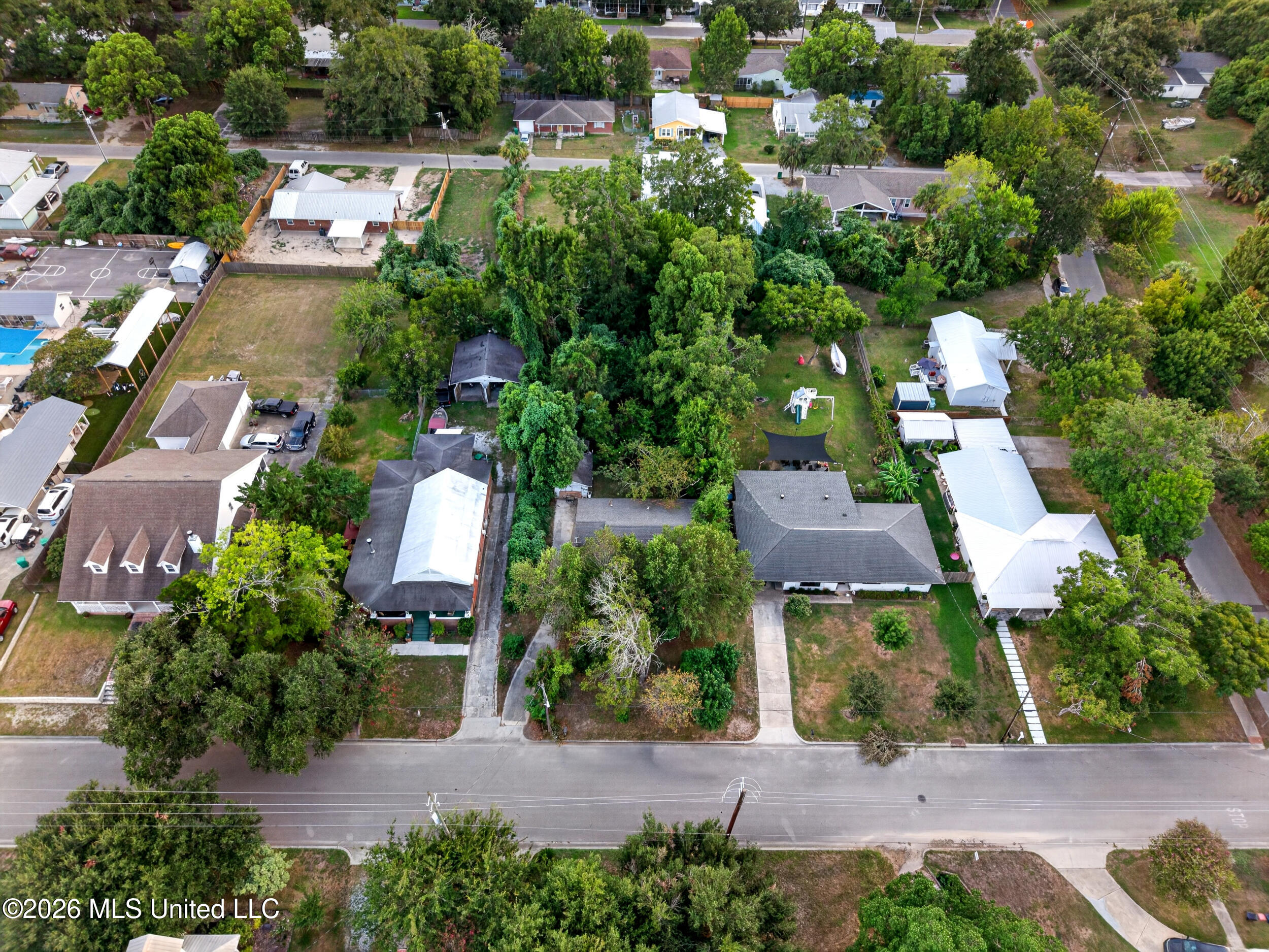 338 Carroll Avenue Property Photo 34