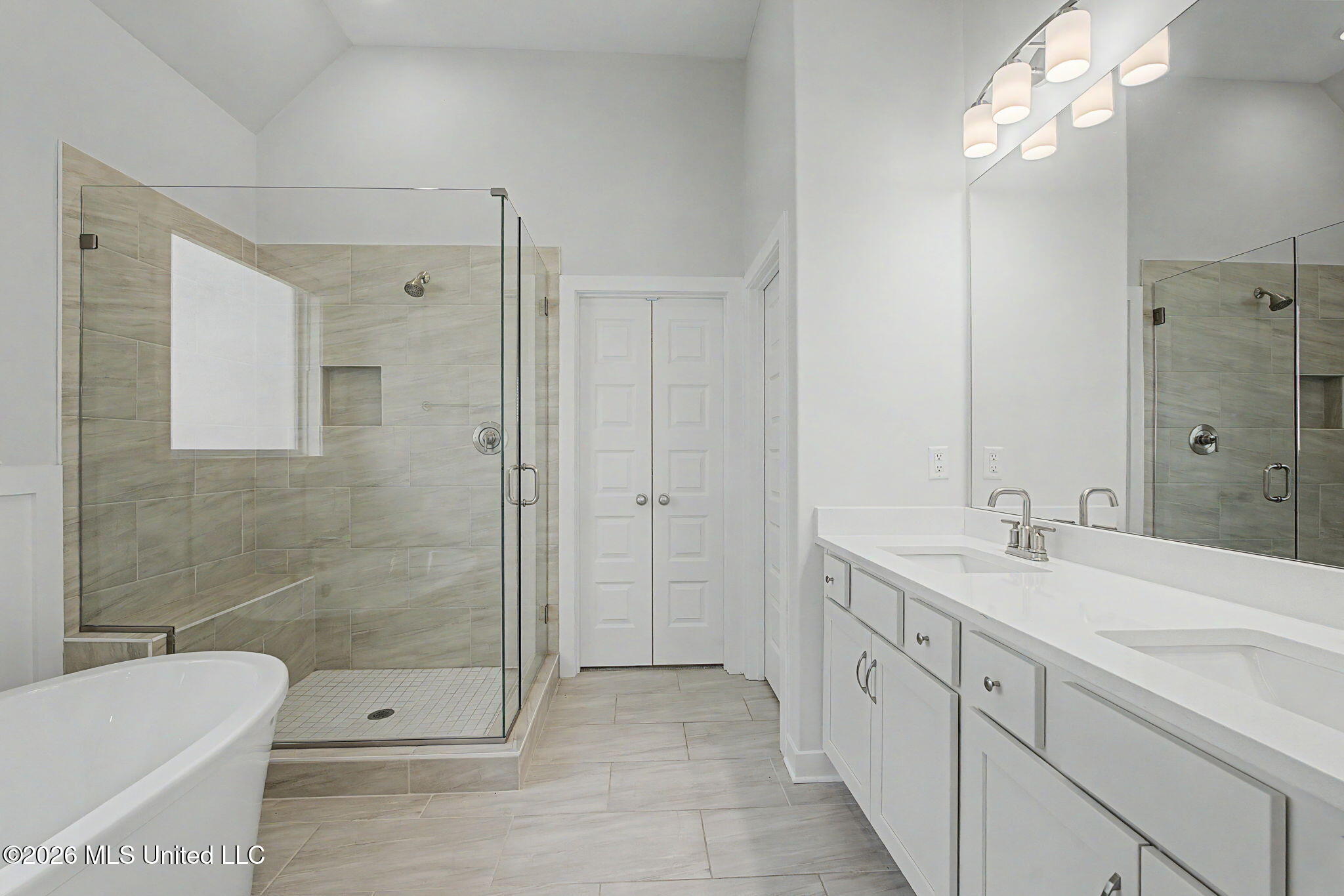 7262 Ravens Lane Property Photo 23
