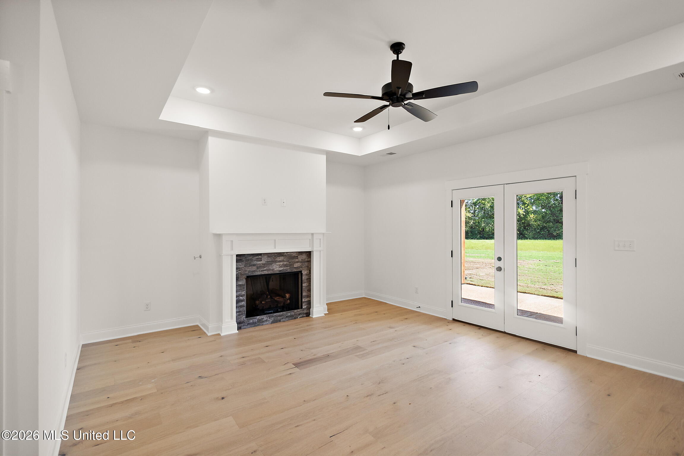 7607 Thomas Riley Street Property Photo 7