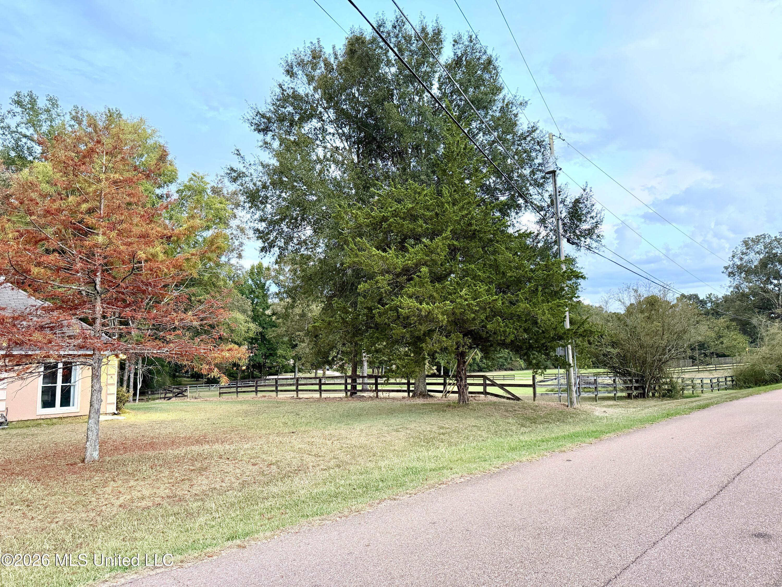 6165 Kay Brook Drive Property Photo 2