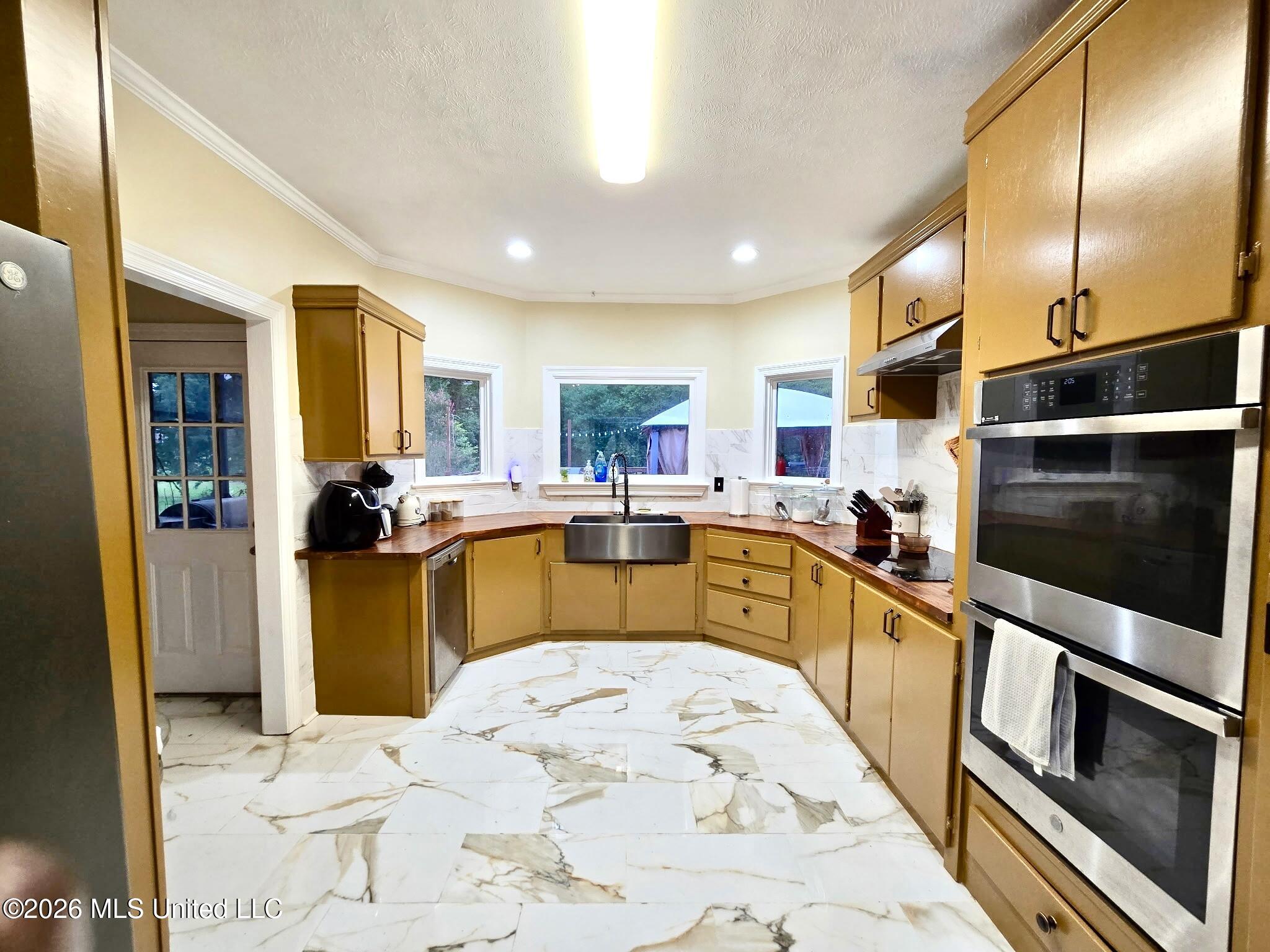 6165 Kay Brook Drive Property Photo 14