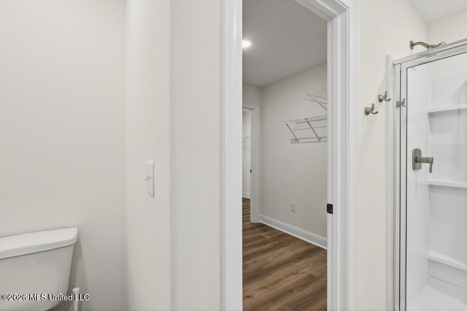 10508 Glade Cove Property Photo 13