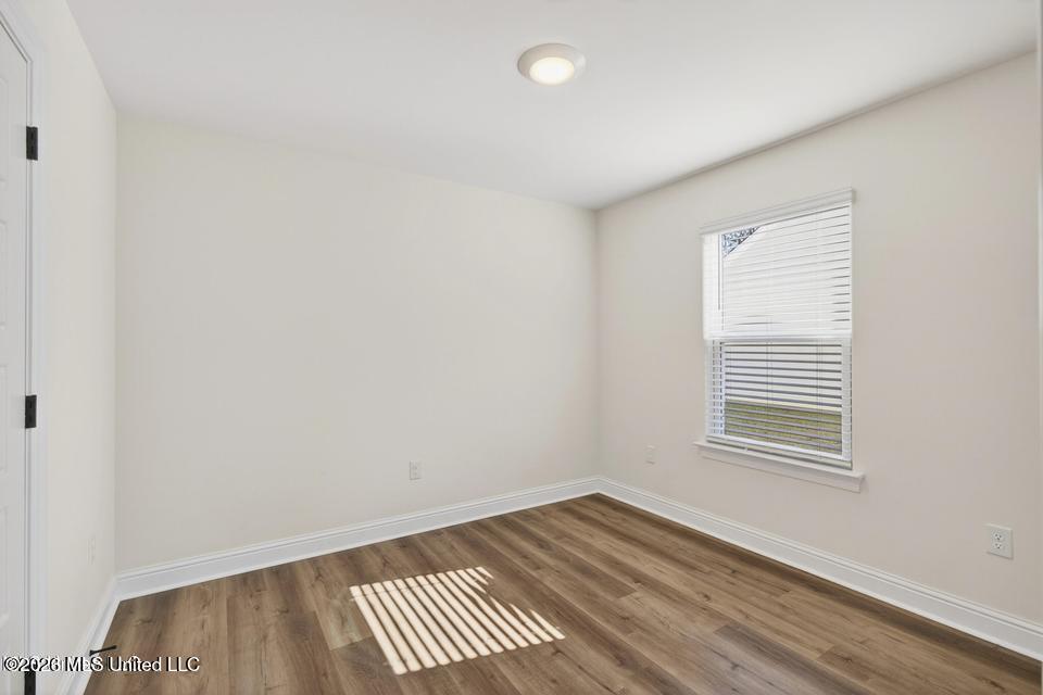 10508 Glade Cove Property Photo 17