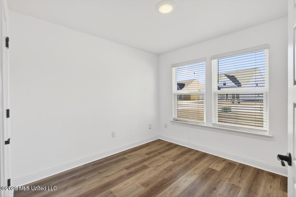 10508 Glade Cove Property Photo 18
