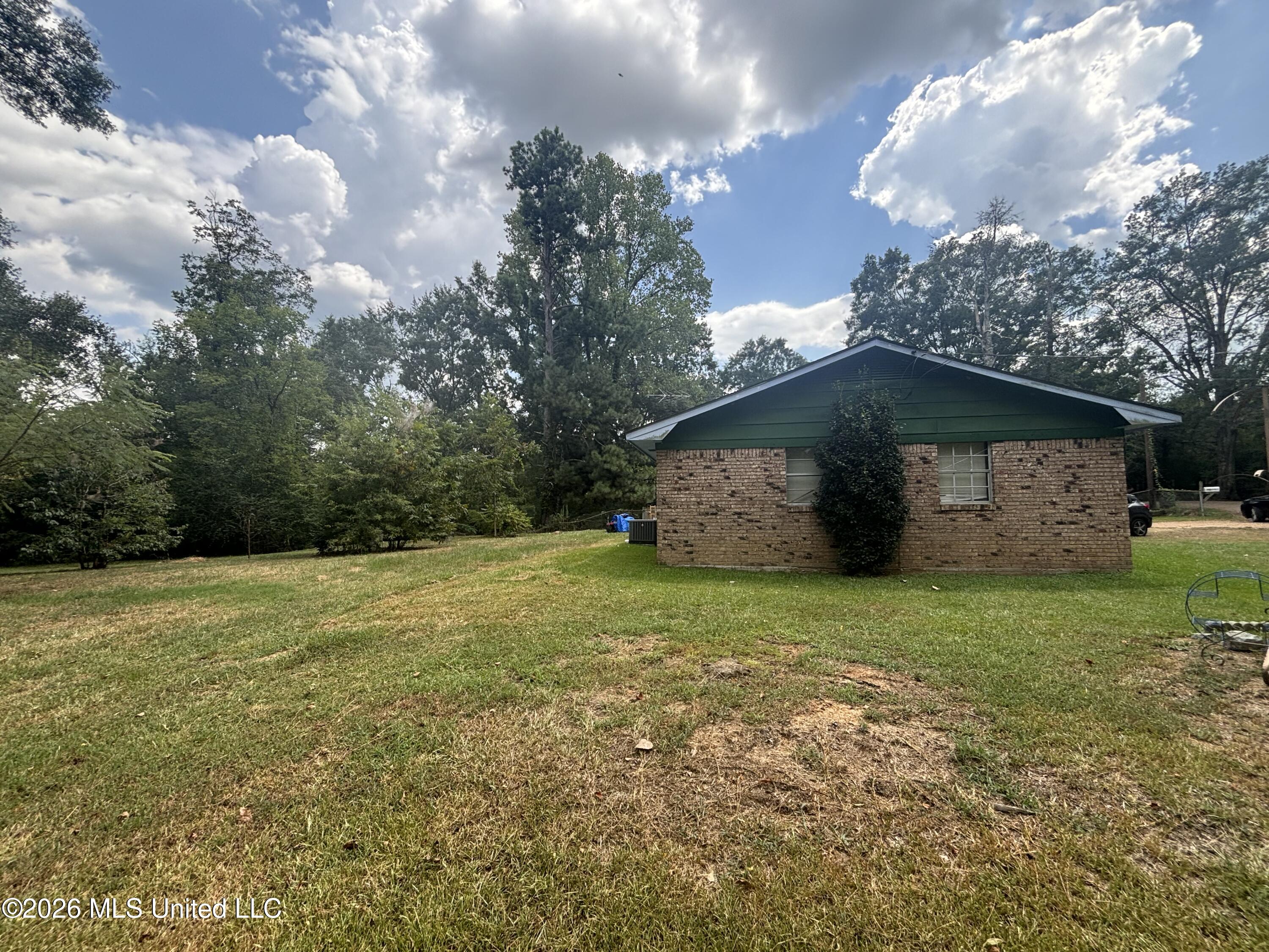 110 Morgan Lane Property Photo 4