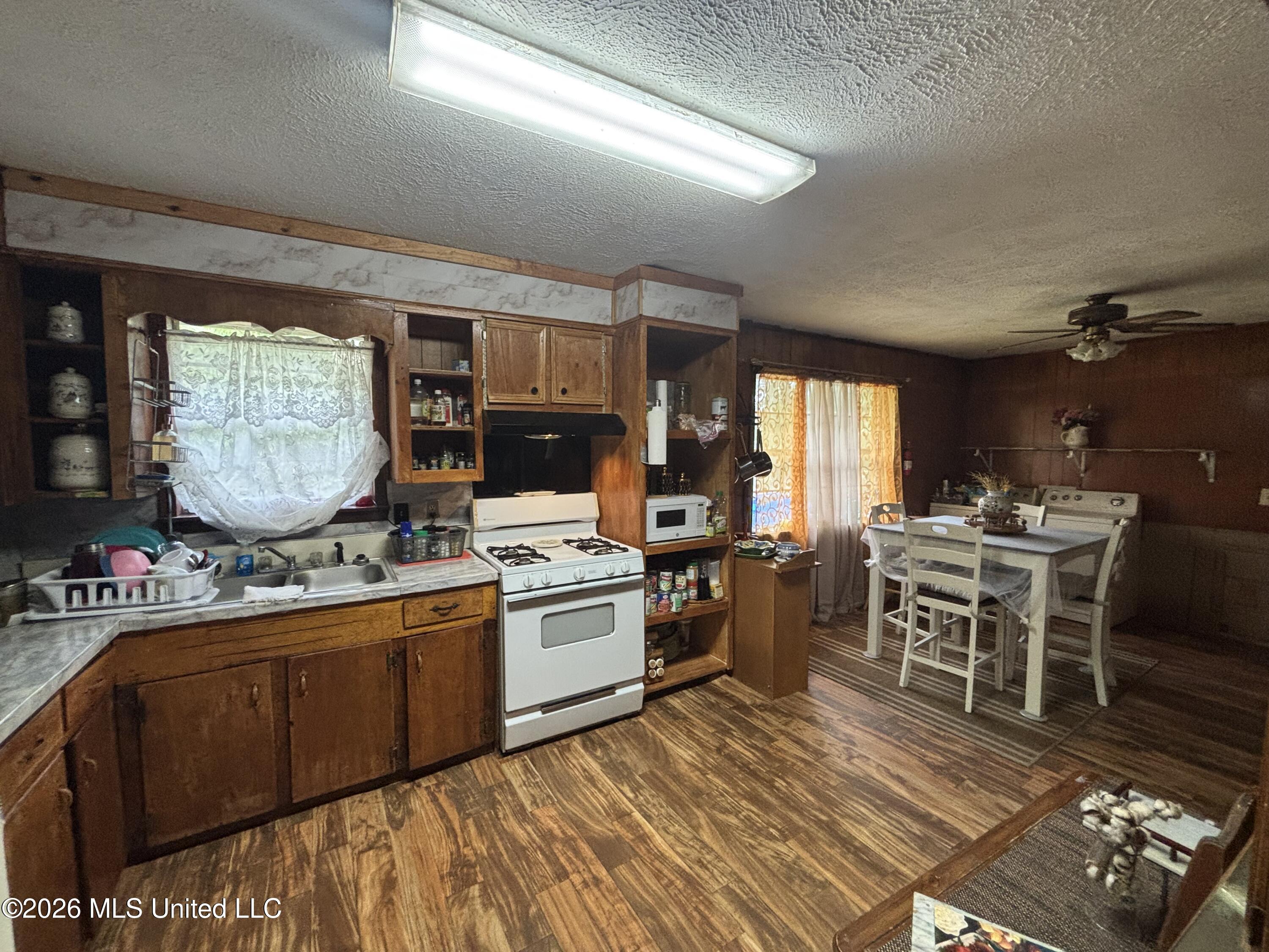 110 Morgan Lane Property Photo 17