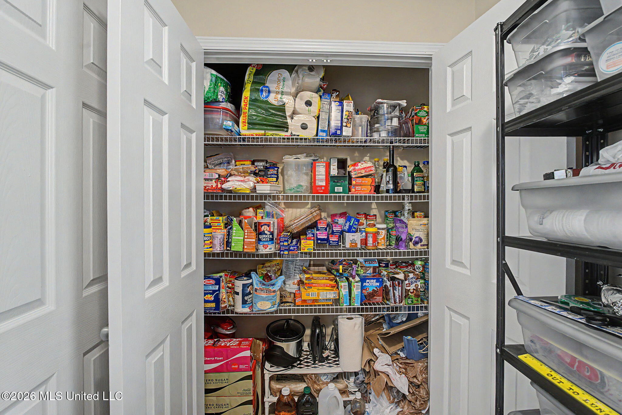 5590 Gilliland Cove Property Photo 15