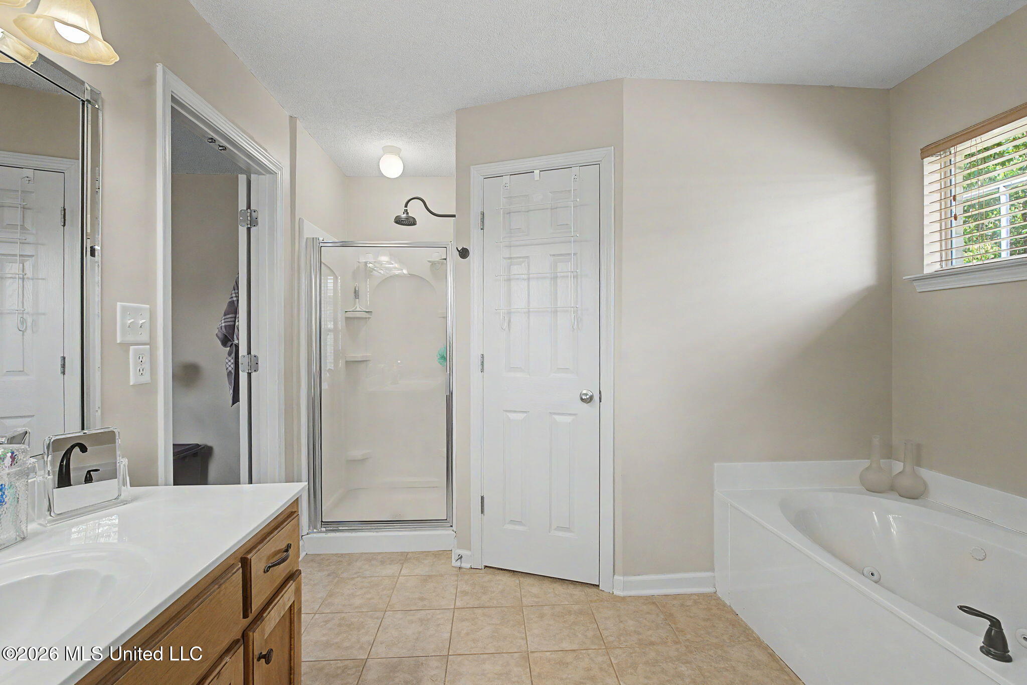 5590 Gilliland Cove Property Photo 19