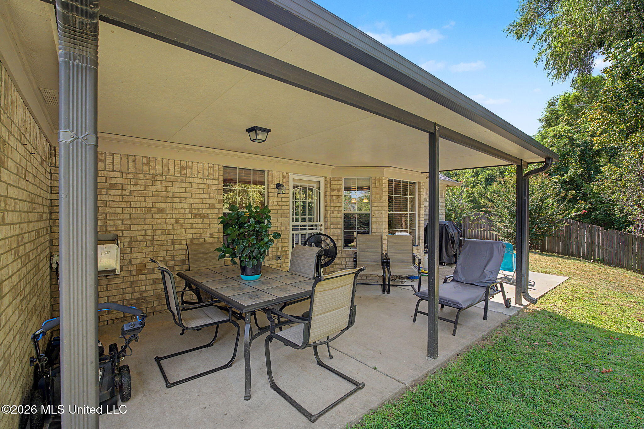 5590 Gilliland Cove Property Photo 27