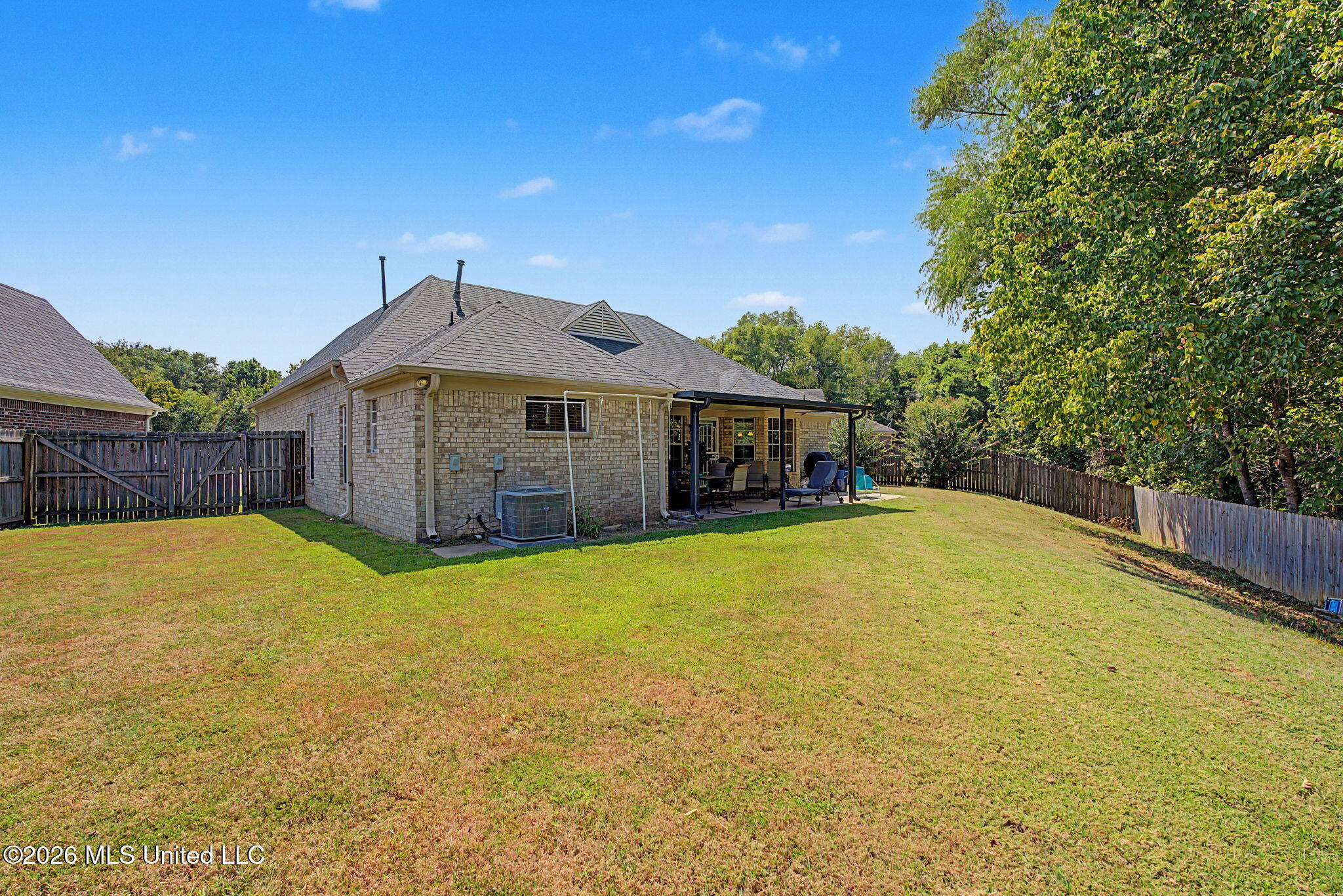 5590 Gilliland Cove Property Photo 29