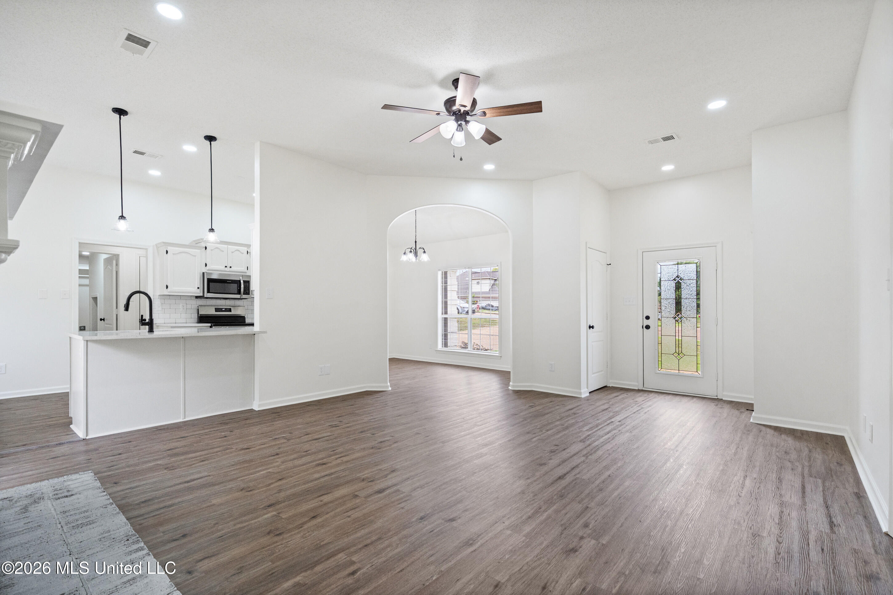 1090 Fawn Drive Property Photo 7