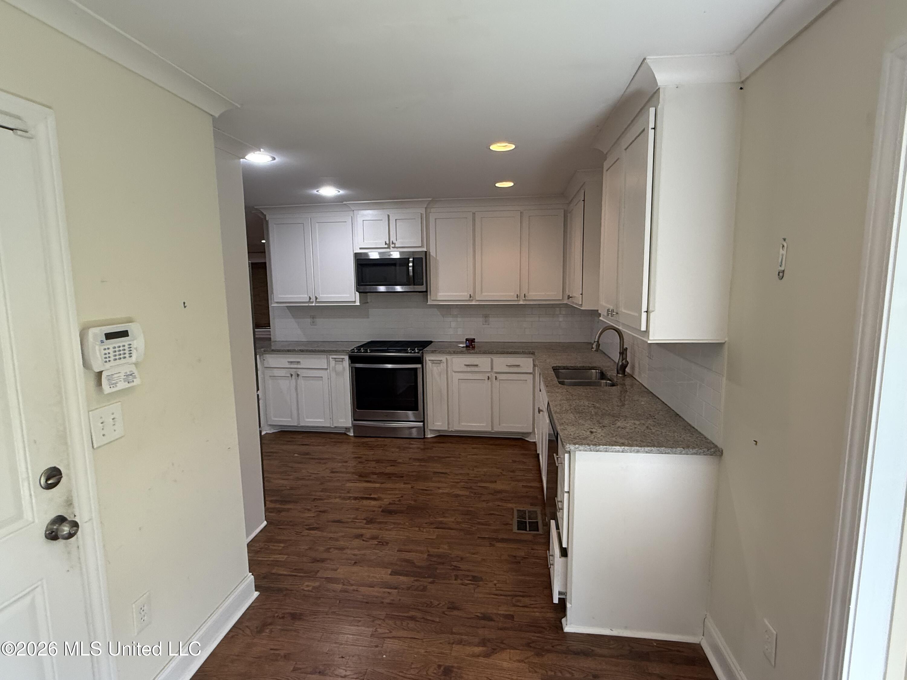 4318 Dunn Street Property Photo 18