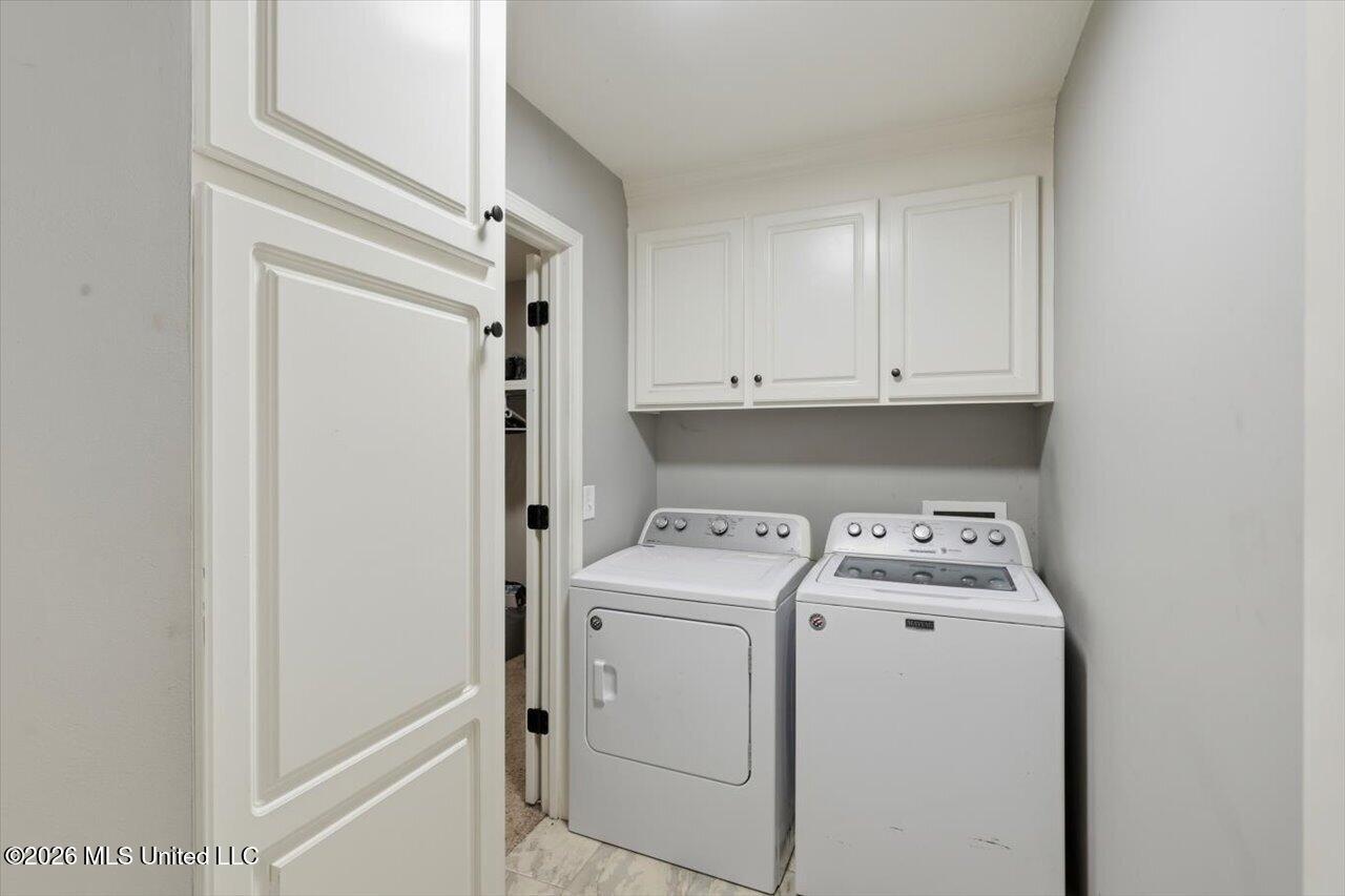 624 Lexington Drive Property Photo 18
