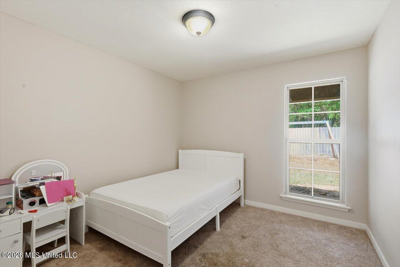 624 Lexington Drive Property Photo 26