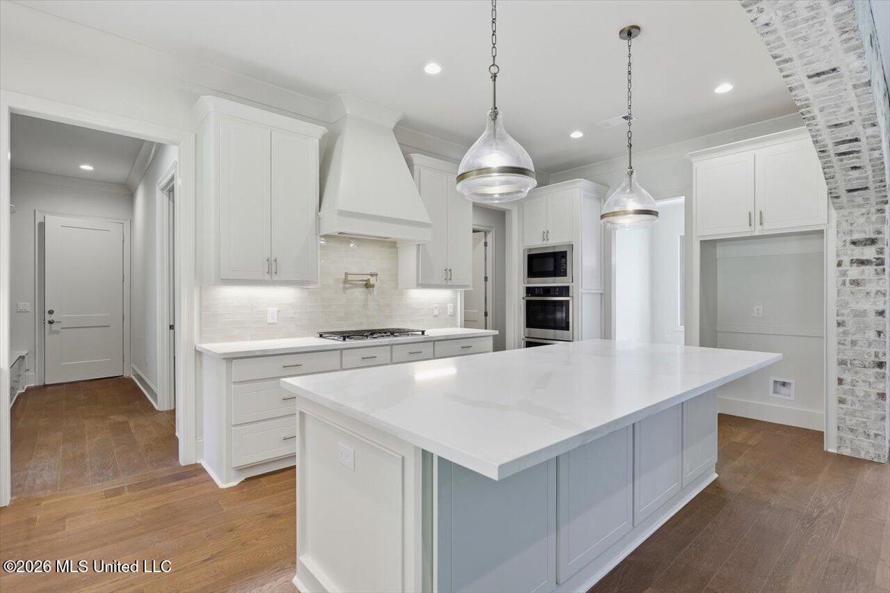167 Hunter's Cove Property Photo 2