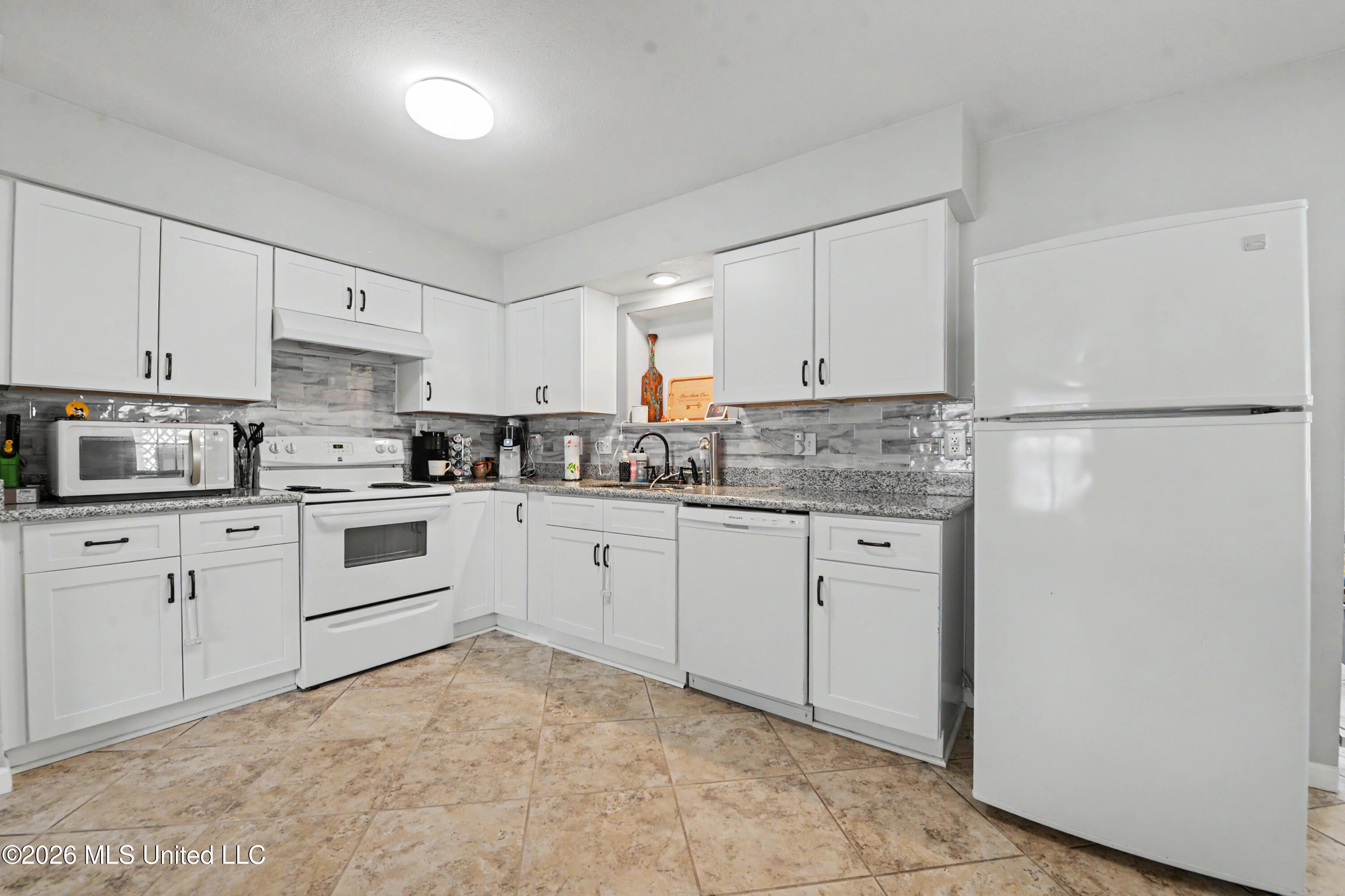 1537 S 10th Street Property Photo 6