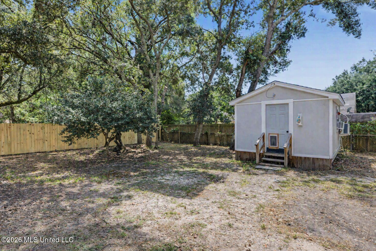 1537 S 10th Street Property Photo 17