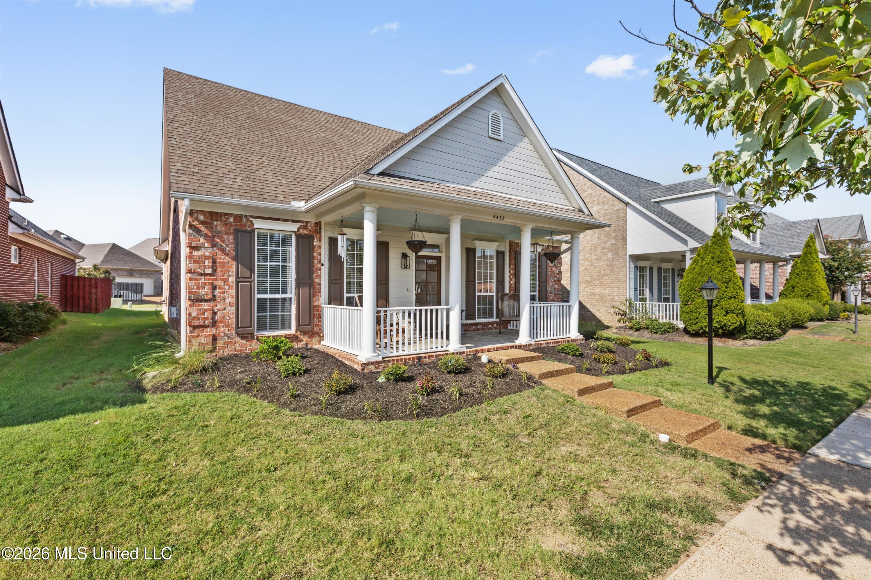 4458 Stone Park Boulevard Property Photo 3