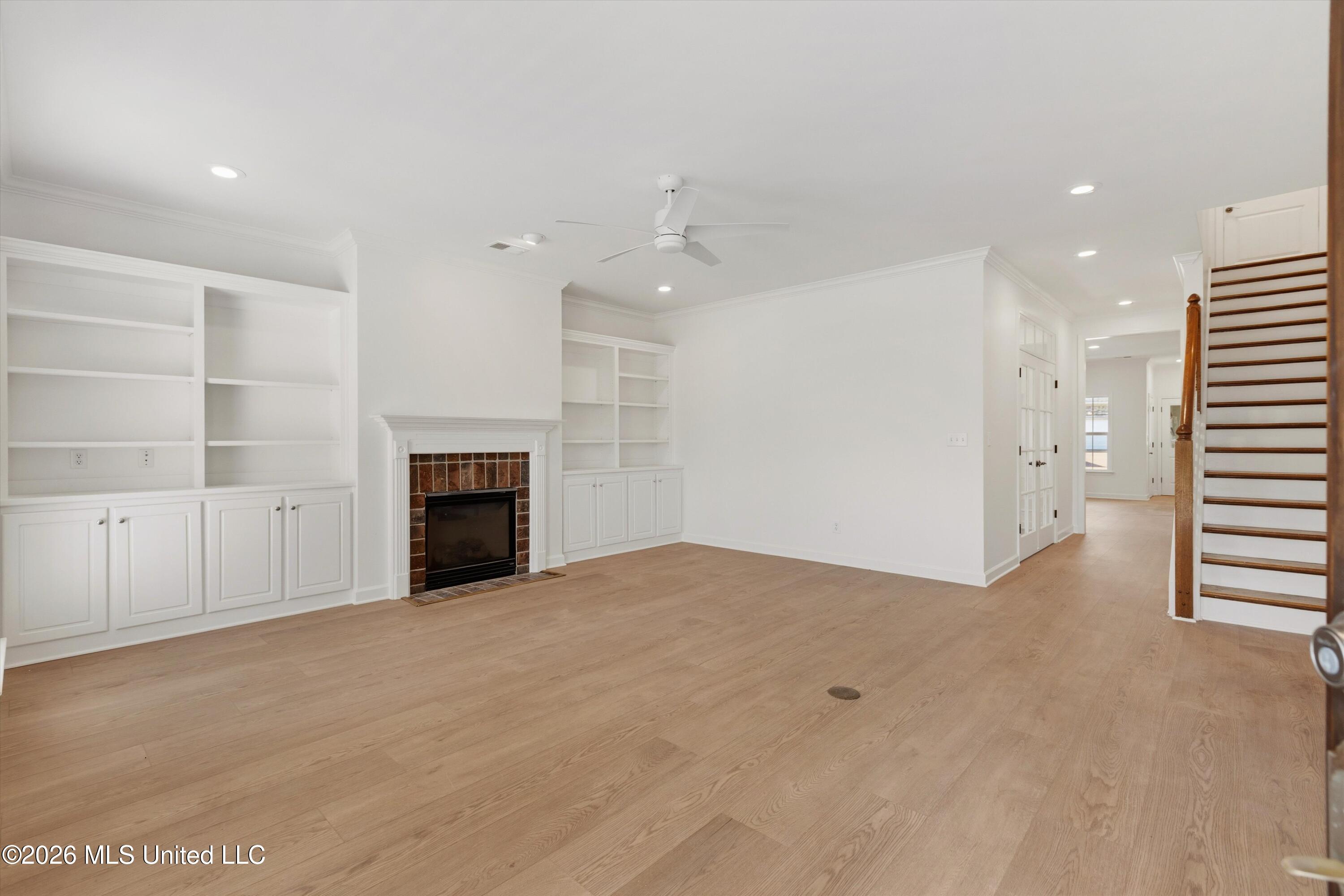 4458 Stone Park Boulevard Property Photo 6