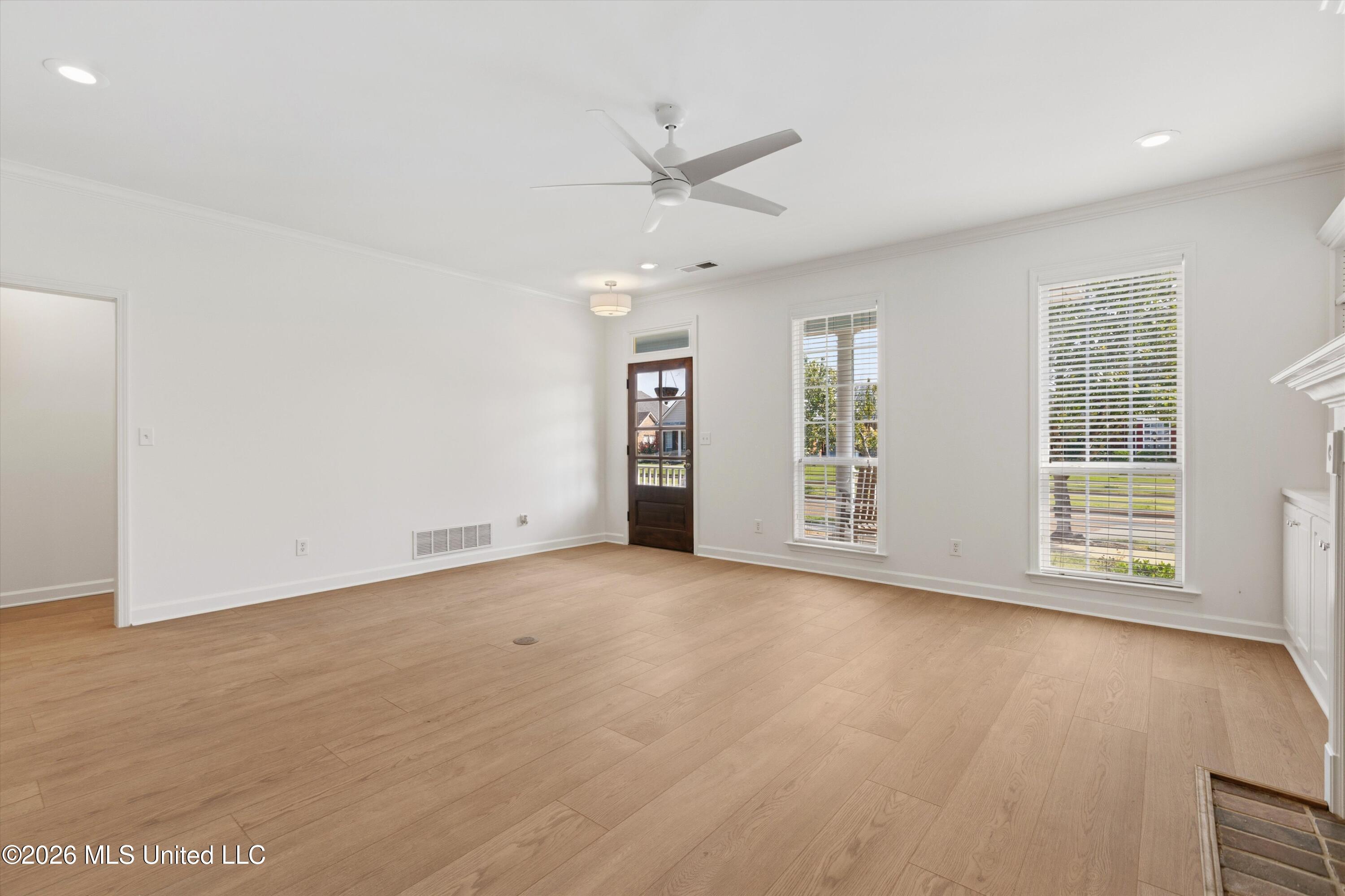 4458 Stone Park Boulevard Property Photo 7