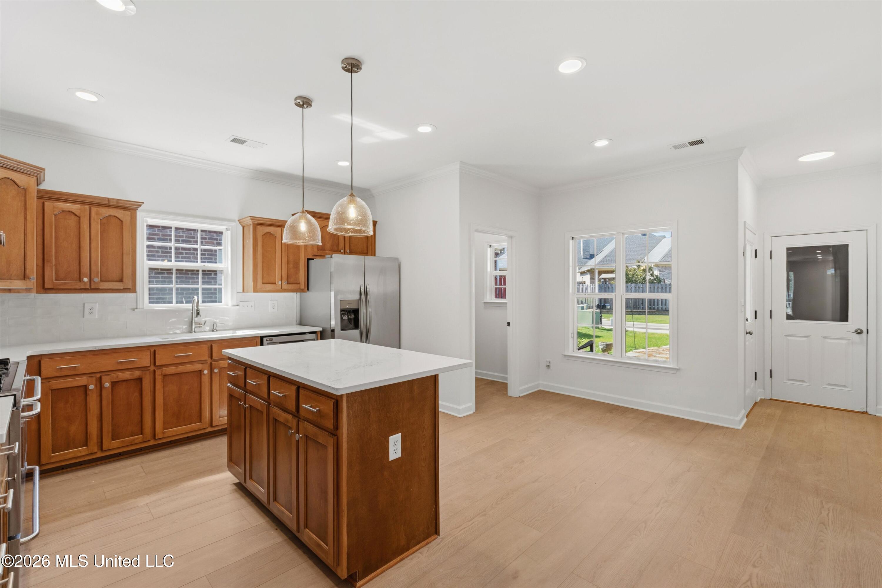 4458 Stone Park Boulevard Property Photo 11