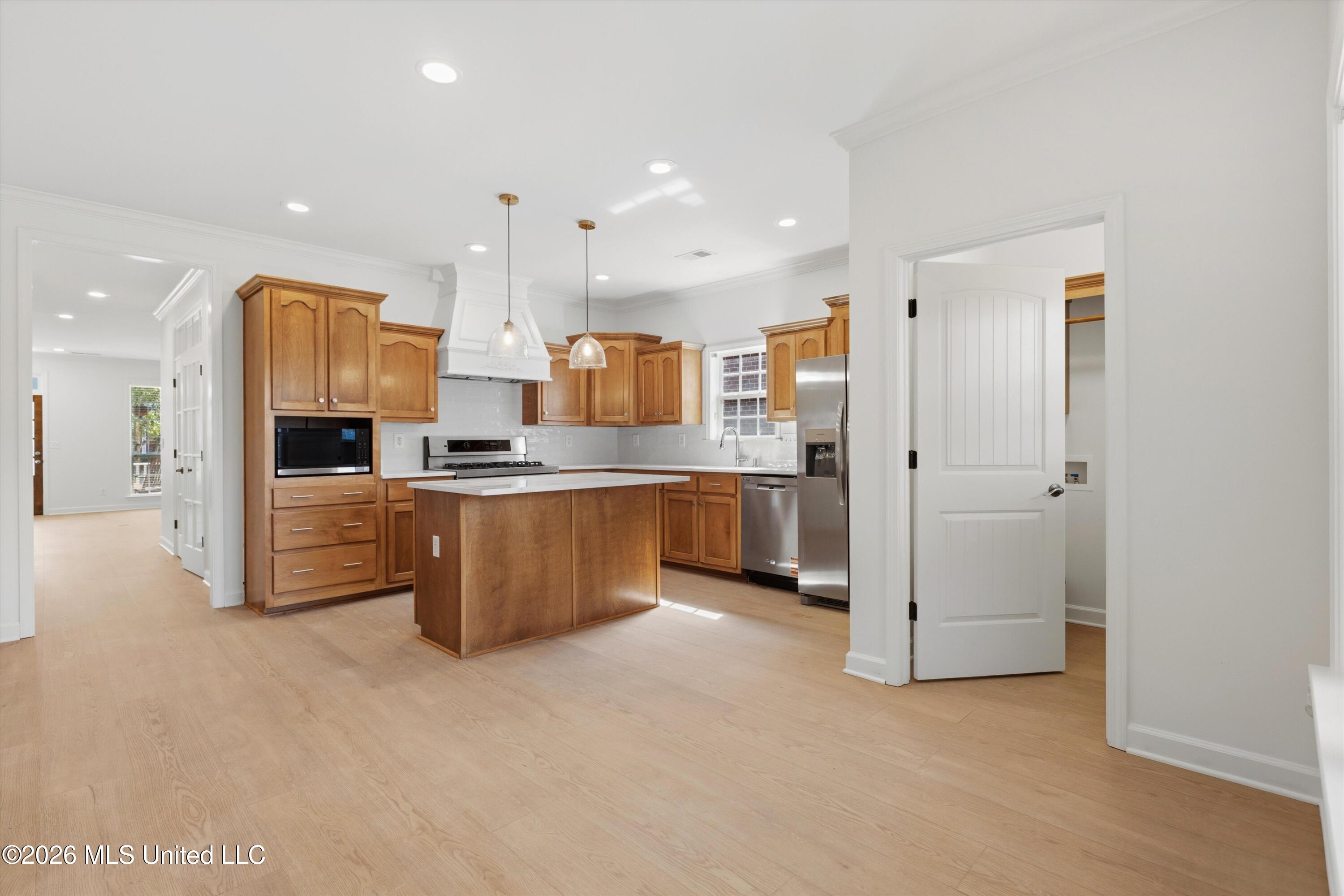 4458 Stone Park Boulevard Property Photo 12