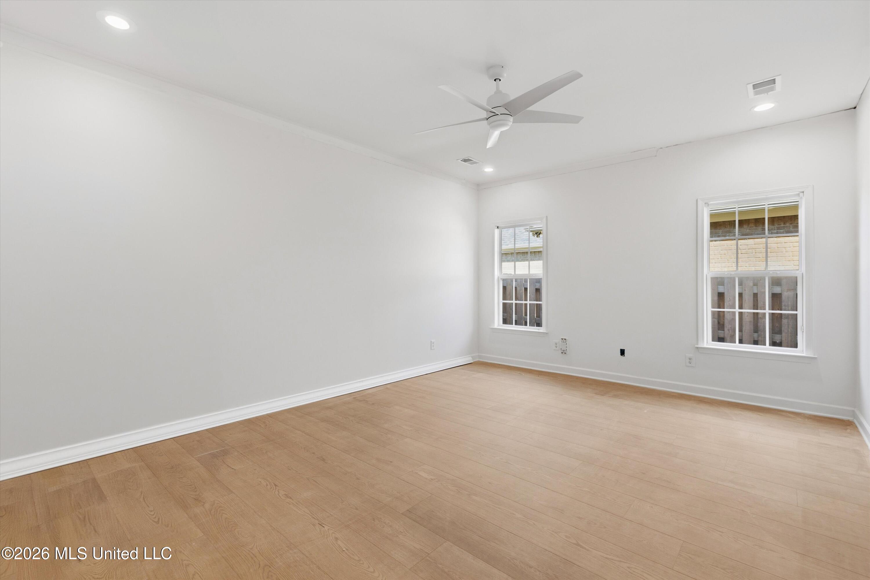 4458 Stone Park Boulevard Property Photo 15