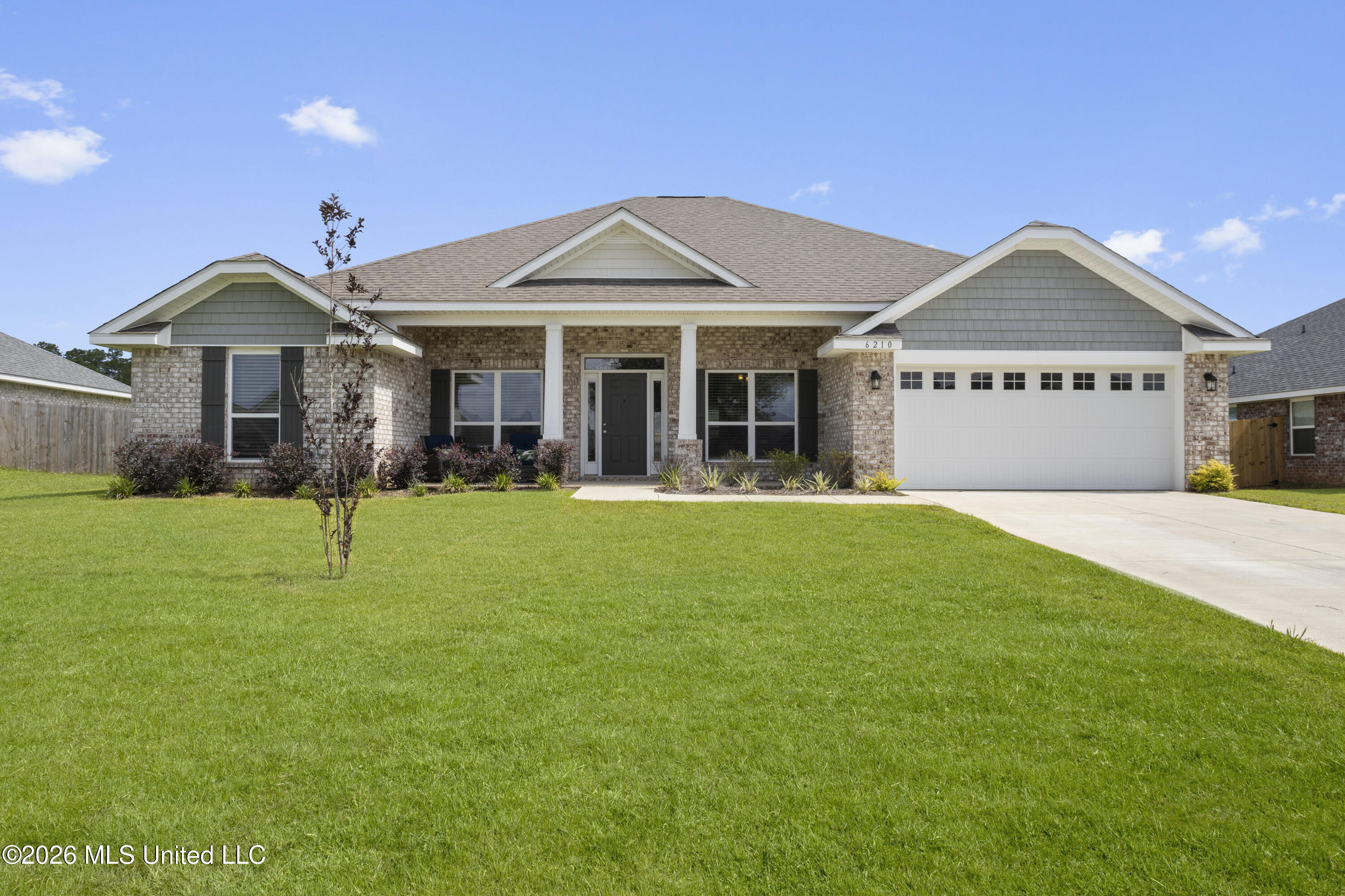 6210 Diamond Lane Property Photo 1